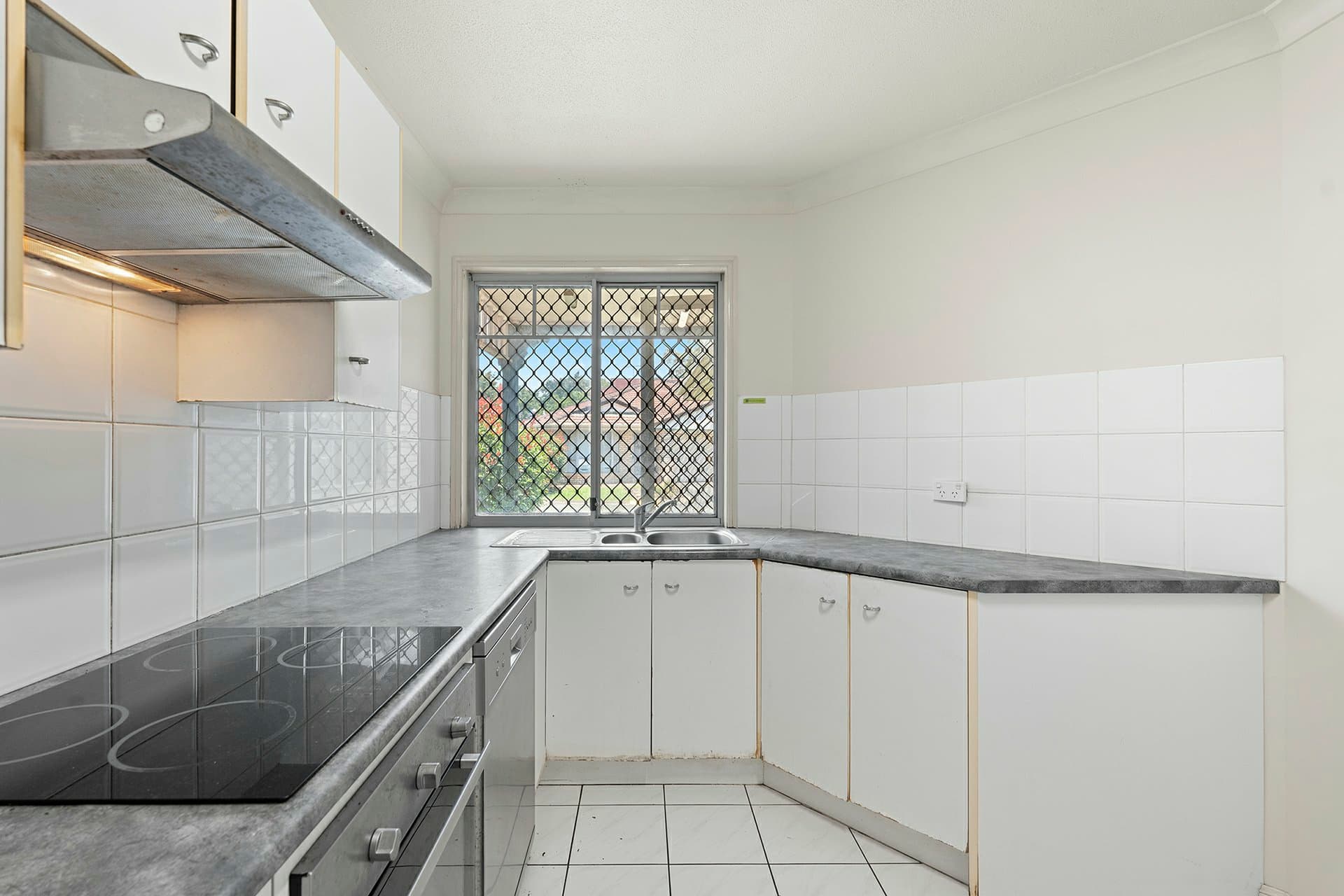 10/10 Lawrence Close, Robertson, Robertson - Thumbnail 5
