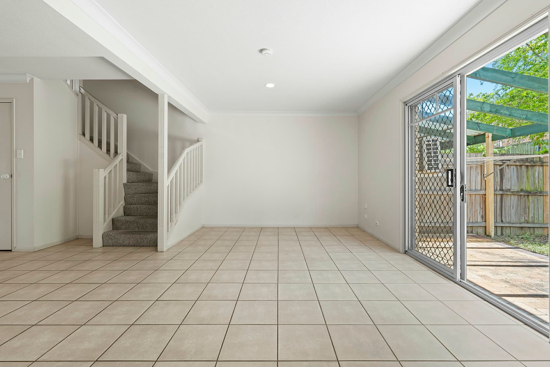 10/10 Lawrence Close, Robertson, Robertson - Thumbnail 8