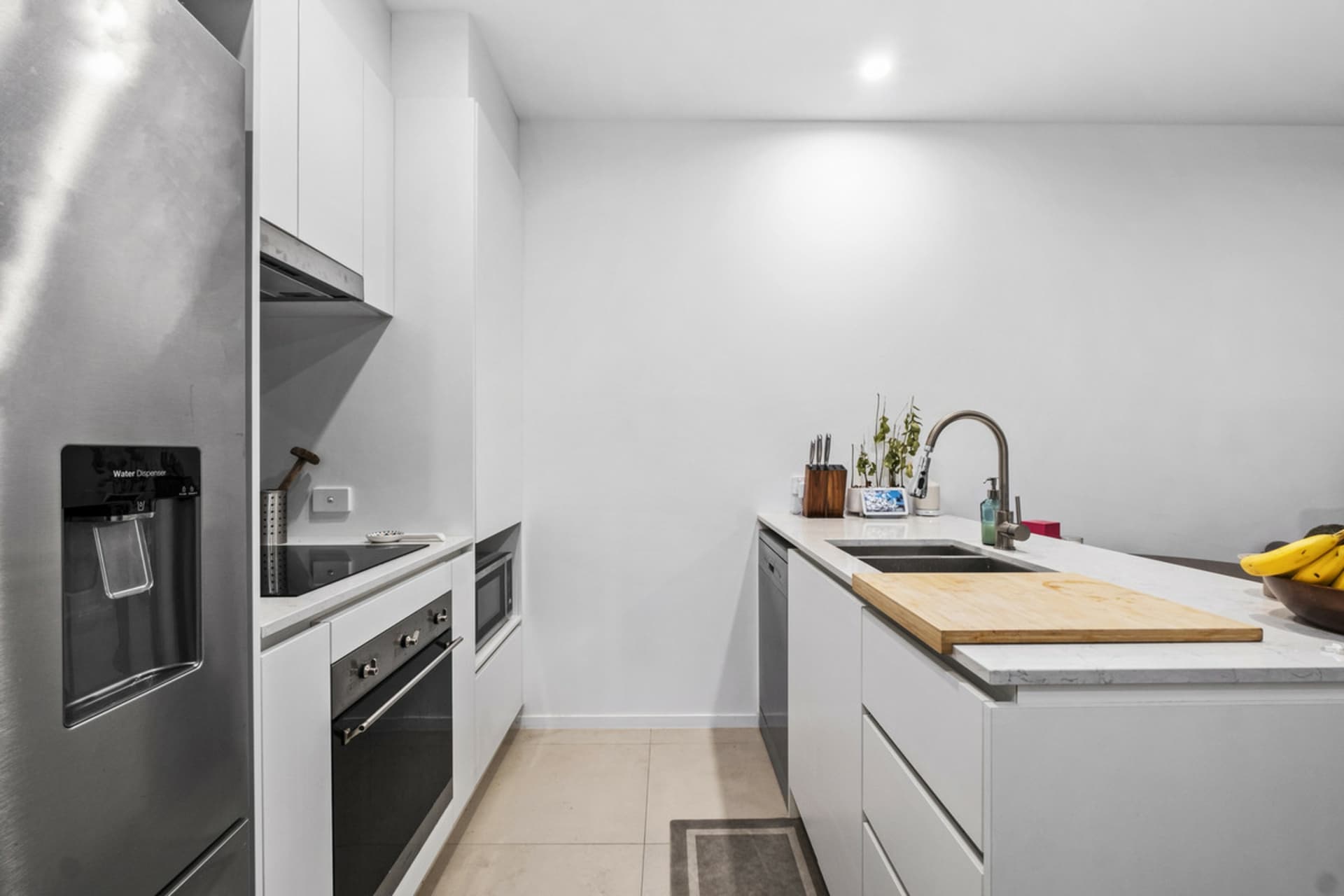 704/3 Grazier Lane, Belconnen, Belconnen - Thumbnail 2