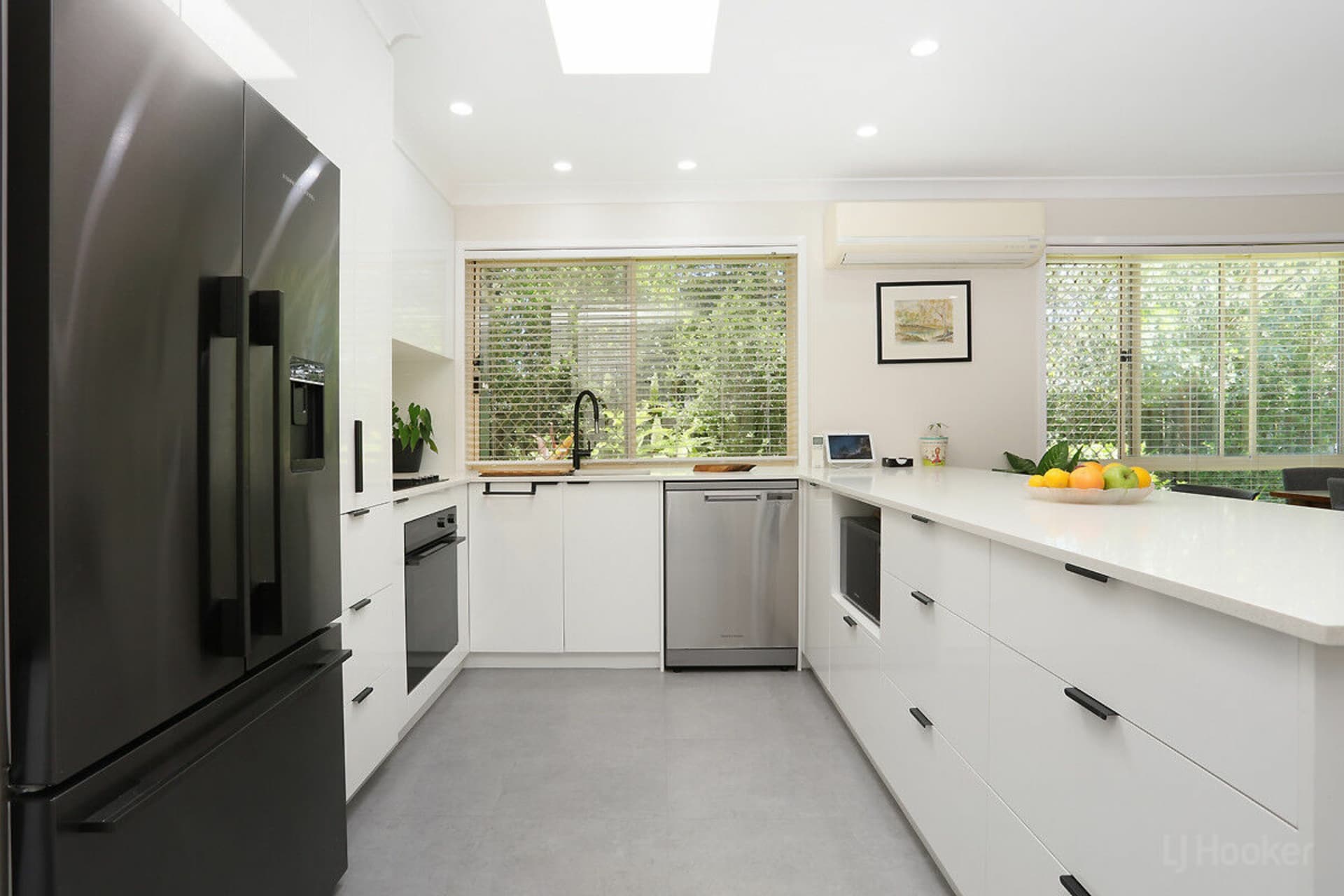 26 The Estuary, Coombabah, Coombabah - Thumbnail 4