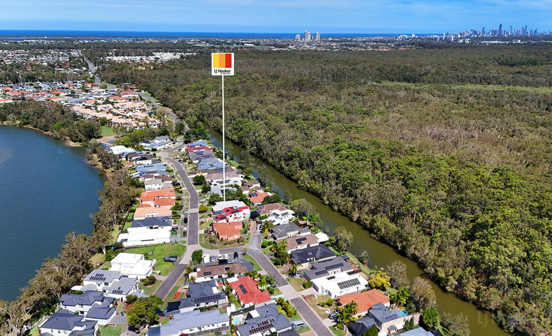 26 The Estuary, Coombabah, Coombabah - Thumbnail 5