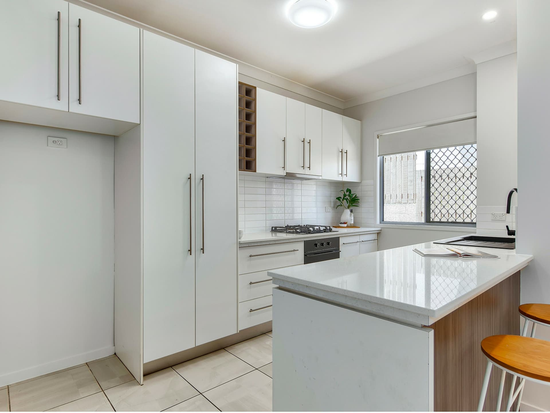 4/29 Burnaby Terrace, Gordon Park, Gordon Park - Thumbnail 4