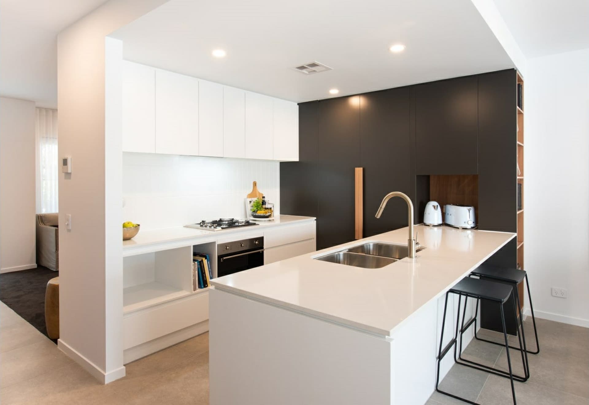 1058/154 Musgrave Avenue, Southport, Southport - Thumbnail 3