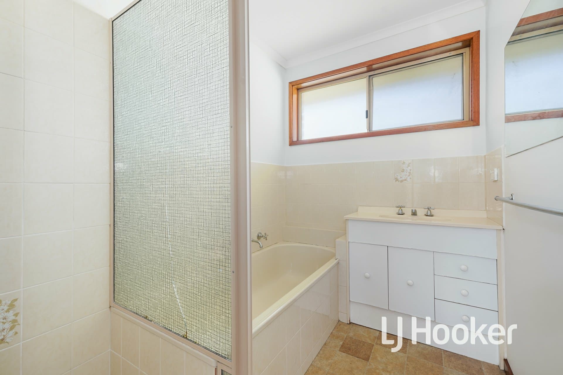 4/3 Main Street, Pakenham, Pakenham - Thumbnail 7