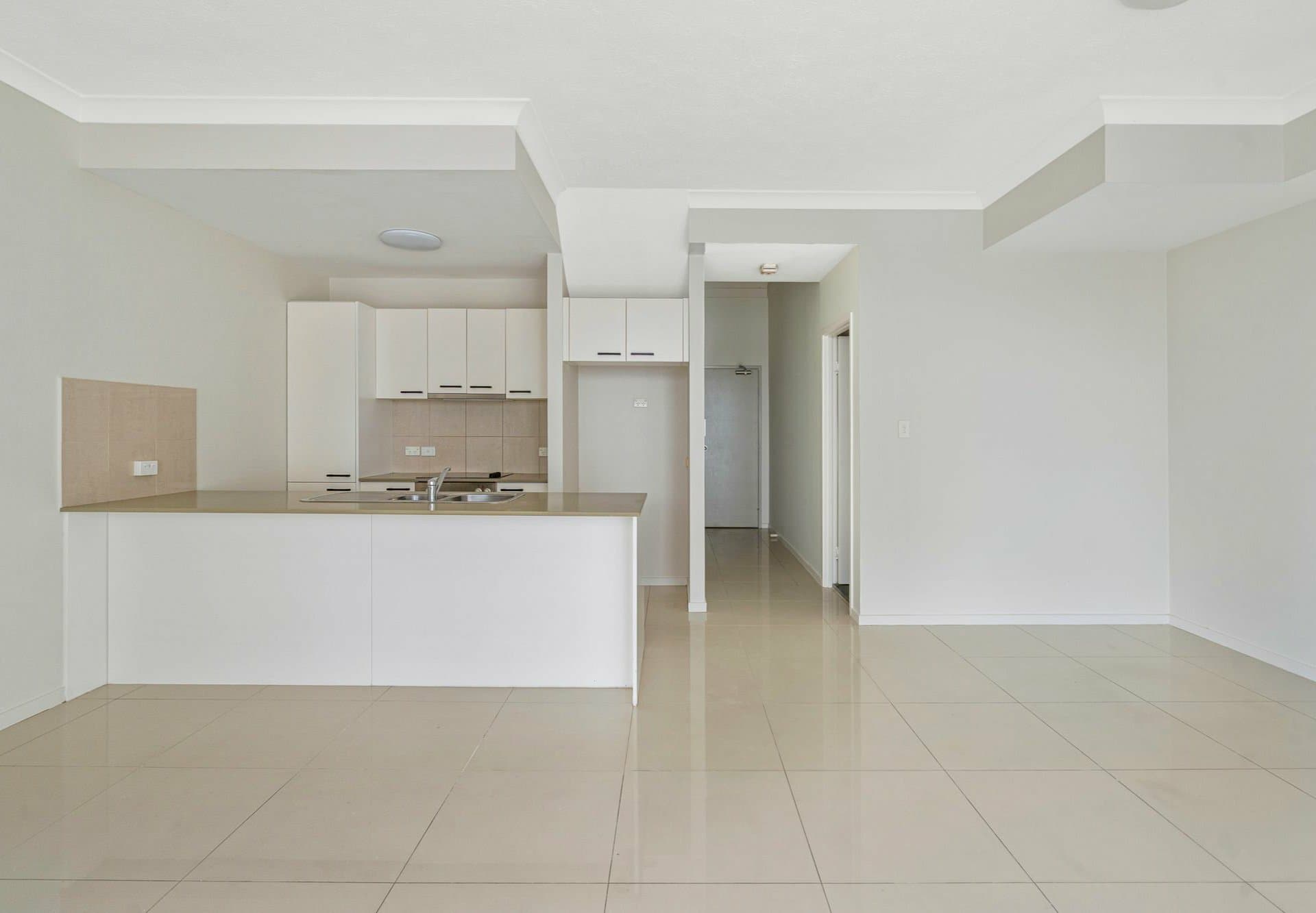 8/22-26 Norton Street, Upper Mount Gravatt, Upper Mount Gravatt - Thumbnail 2