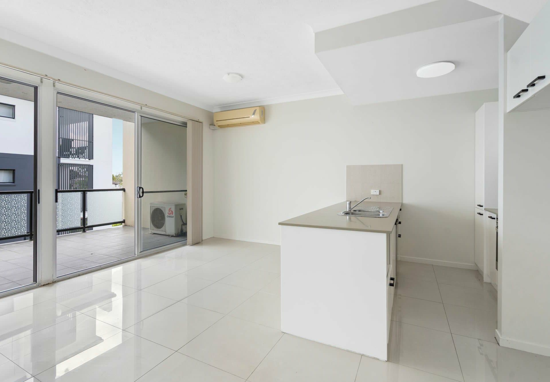 8/22-26 Norton Street, Upper Mount Gravatt, Upper Mount Gravatt - Thumbnail 6