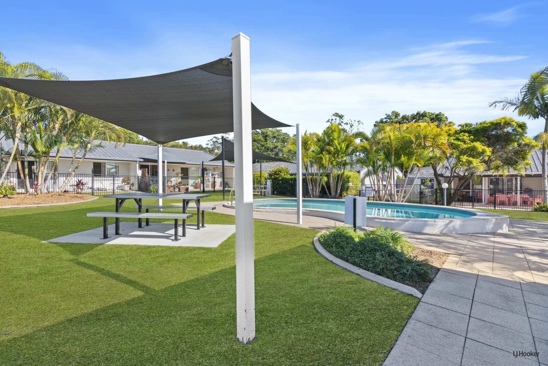 26/4 Itong Place, Currumbin Waters, Currumbin Waters - Thumbnail 3