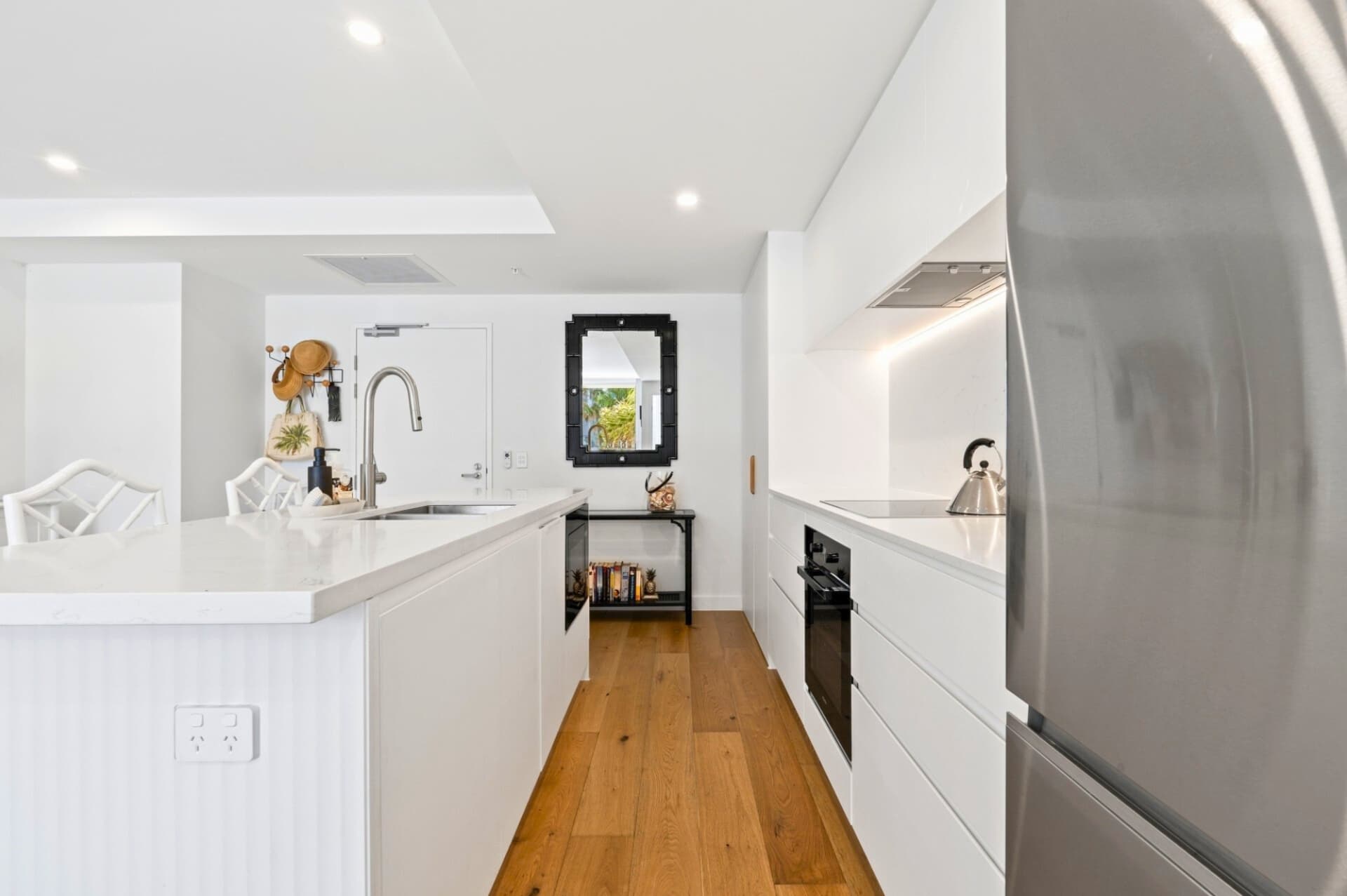 205/4 Twenty First Avenue, Palm Beach, Palm Beach - Thumbnail 5