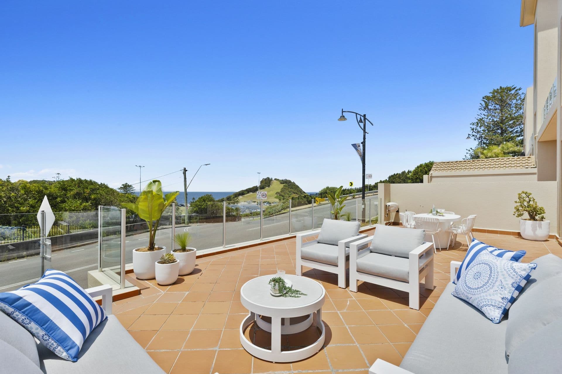 4/2 Terrigal Esplanade, Terrigal, Terrigal - Thumbnail 2