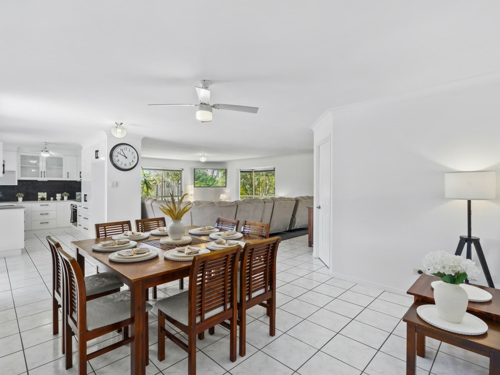 36 Easter Crescent, Pacific Pines, Pacific Pines - Thumbnail 6