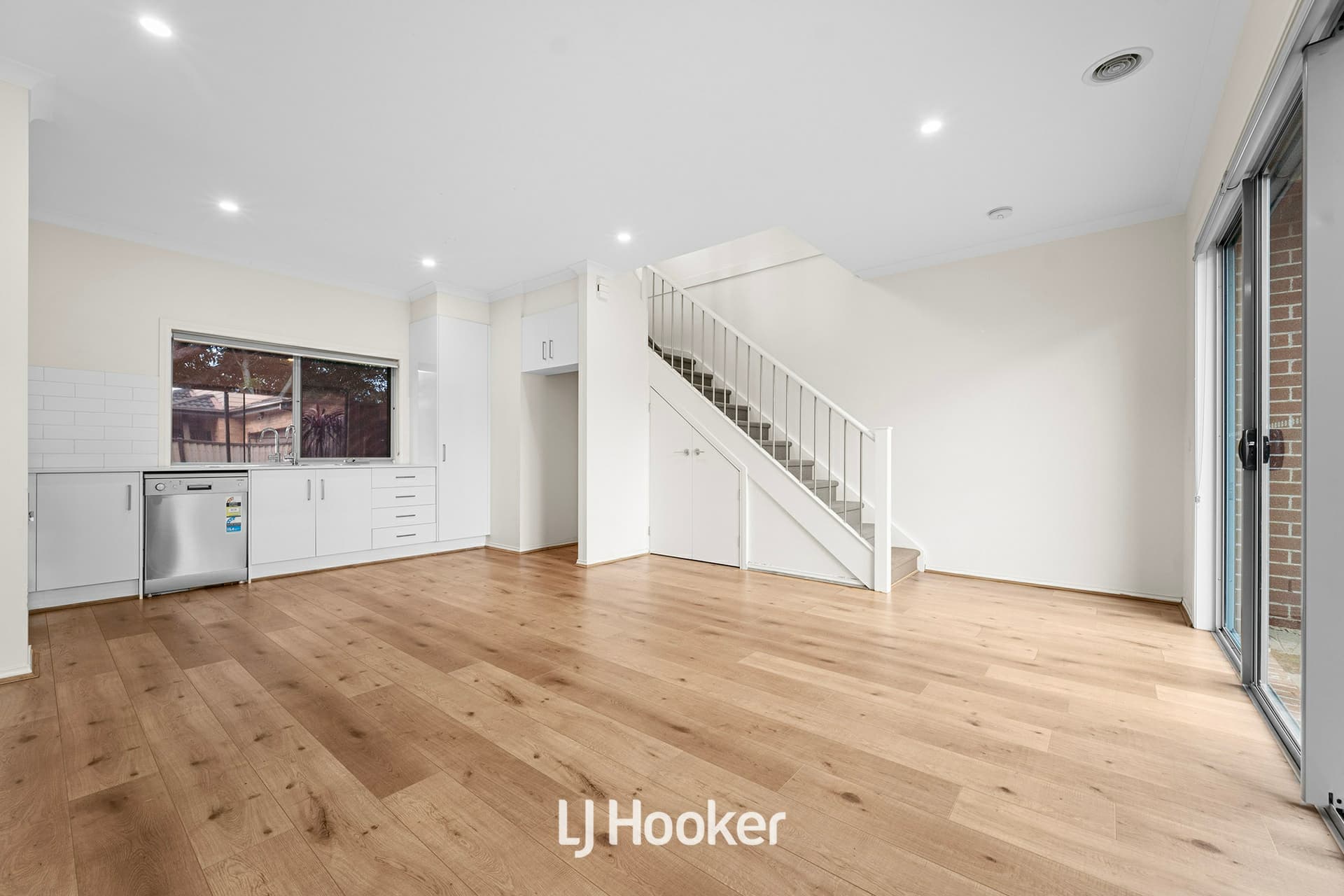 3/29 Burrows Avenue, Dandenong, Dandenong - Thumbnail 2