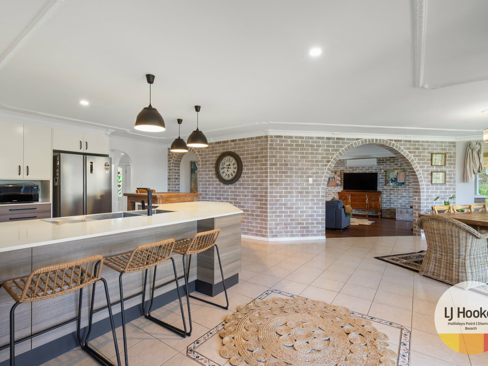 12 Majestic Place, Diamond Beach, Diamond Beach - Thumbnail 3