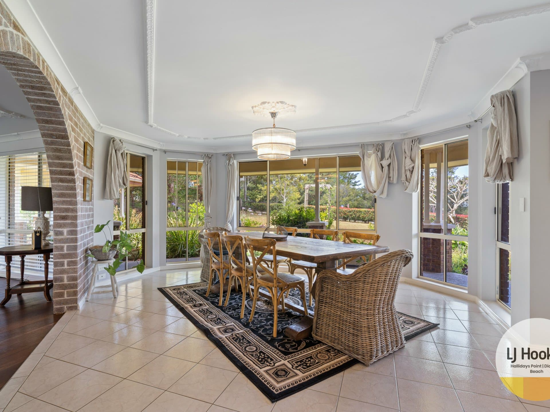 12 Majestic Place, Diamond Beach, Diamond Beach - Thumbnail 4