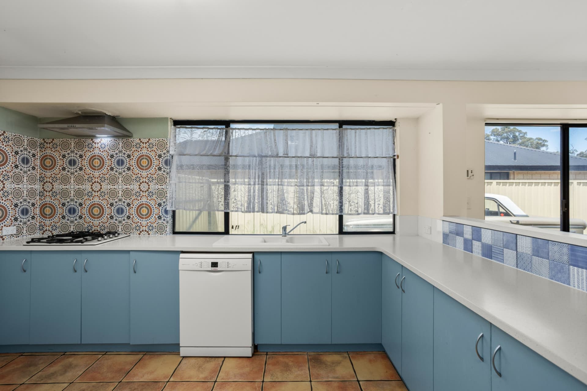 11 Meredith Way, Usher, Usher - Thumbnail 3