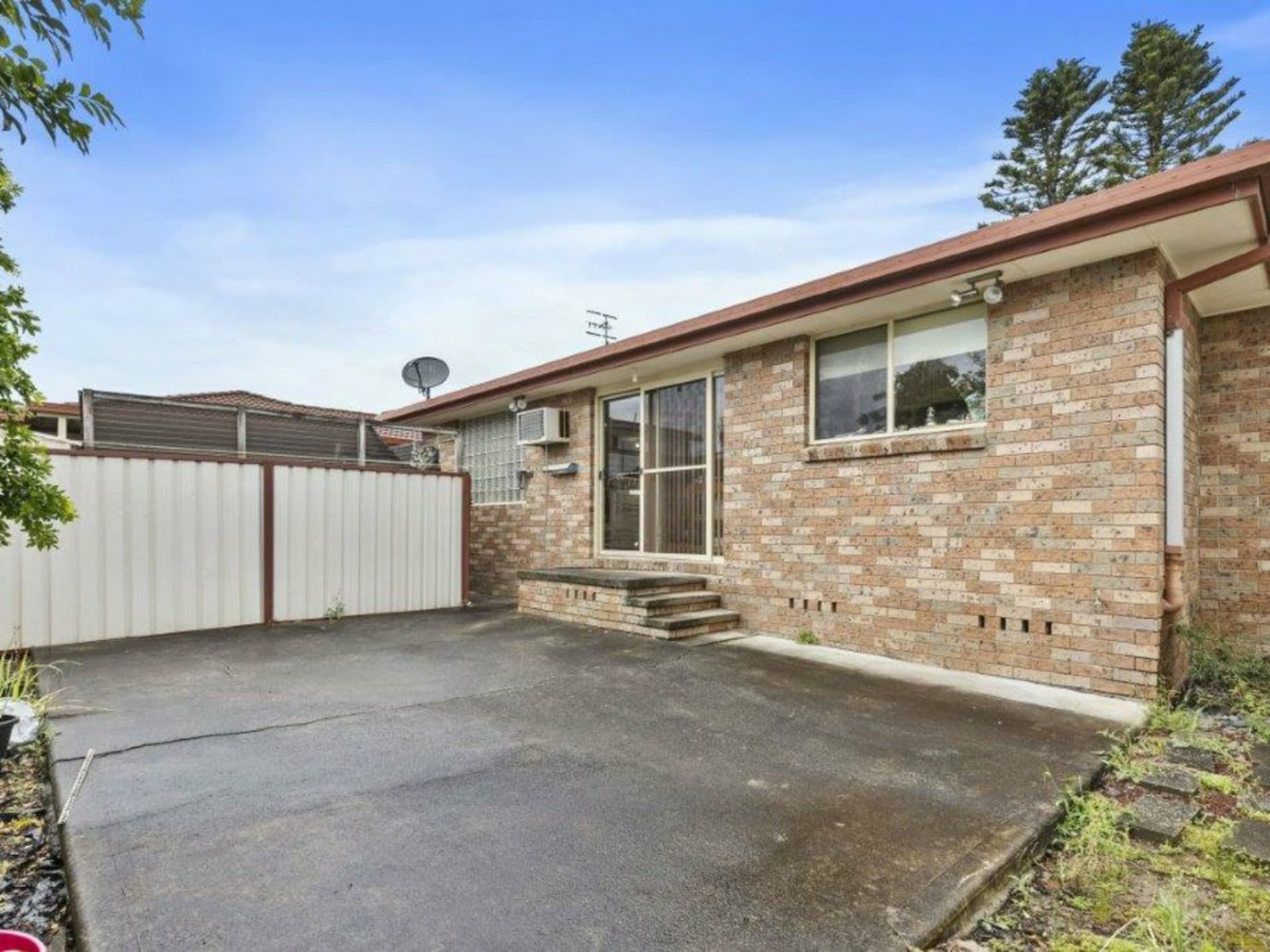 35A St James Avenue, Berkeley Vale, Berkeley Vale - Thumbnail 2