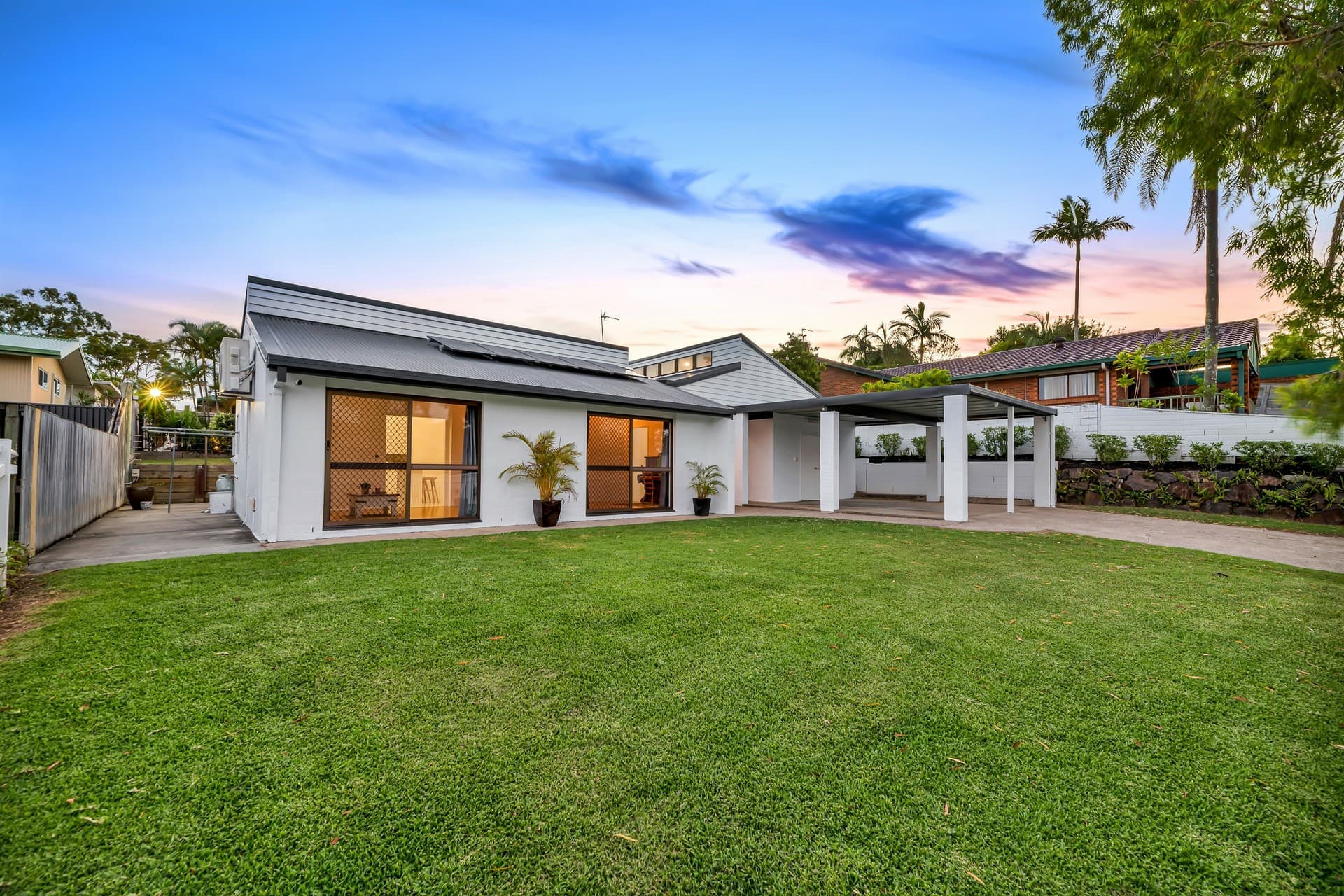 12 Kurrambee Avenue, Ashmore, Ashmore - Thumbnail 4