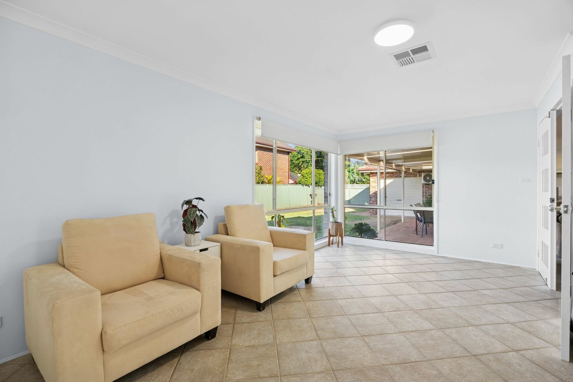 19 Mallacoota Close, Prestons, Prestons - Thumbnail 8