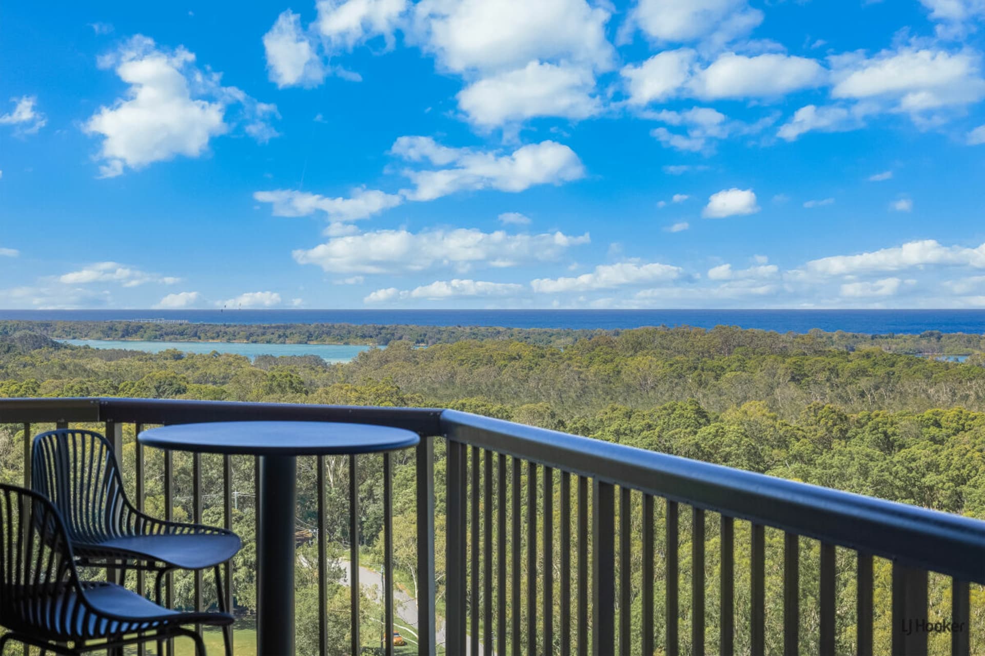 1602/22 Kirkwood Road, Tweed Heads South, Tweed Heads South - Thumbnail 5