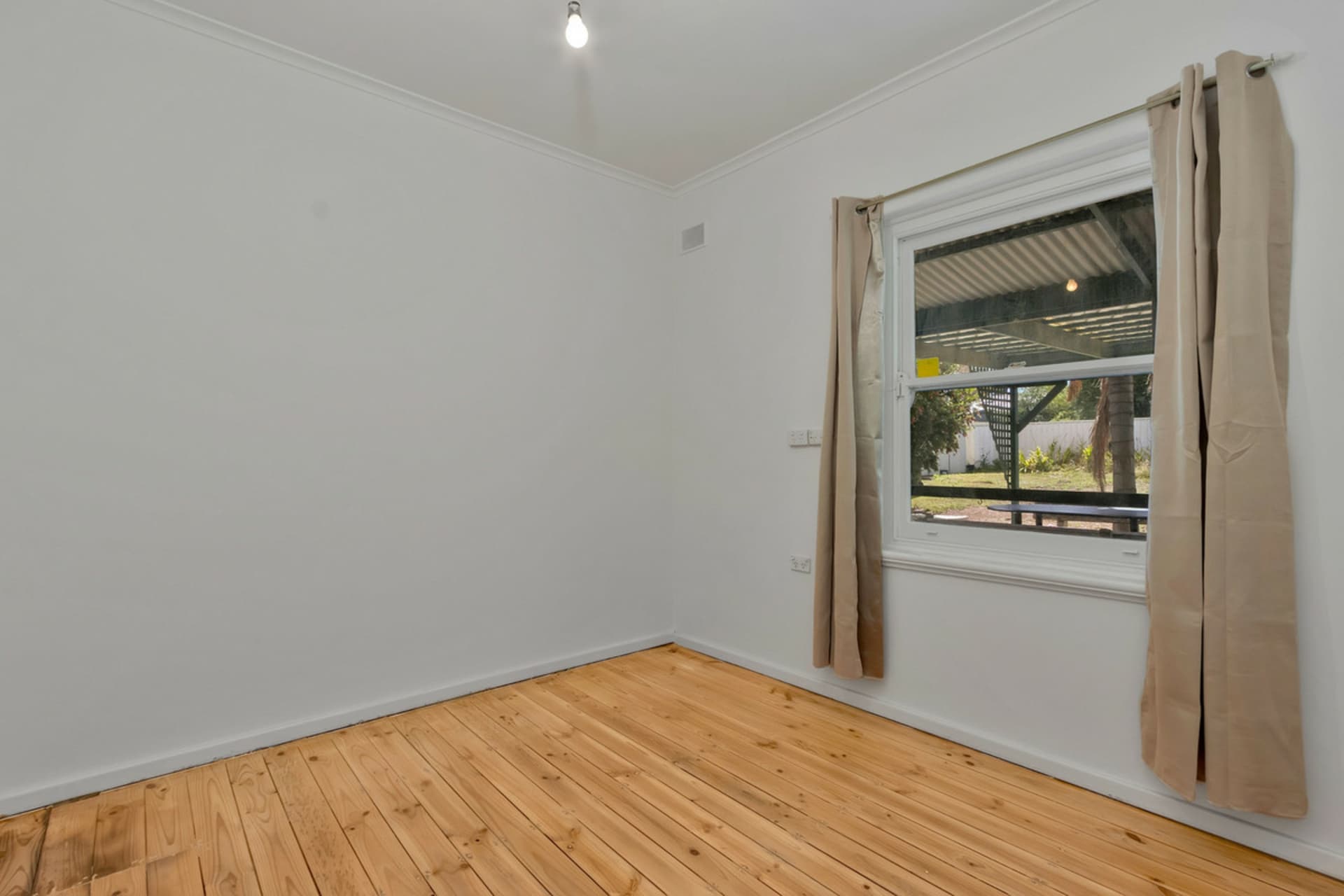9 Waldron Street, Elizabeth East, Elizabeth East - Thumbnail 5