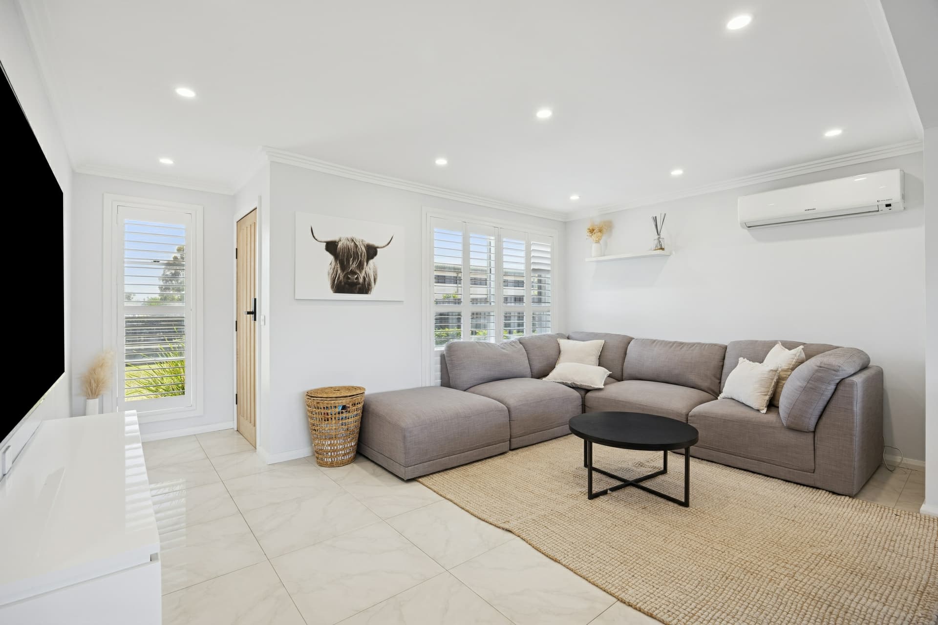 125 Ham Street, South Windsor, South Windsor - Thumbnail 2