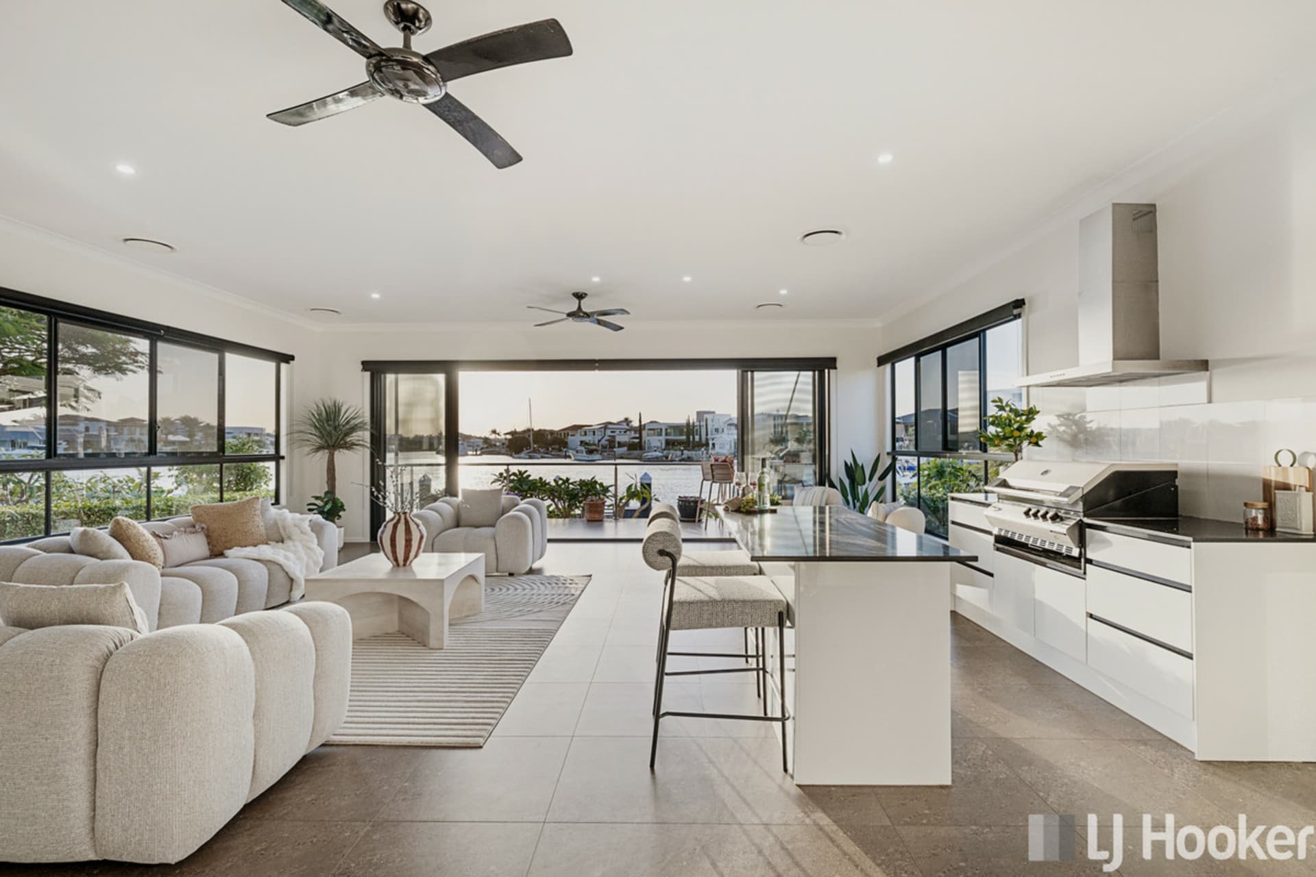 14 Raby Bay Boulevard, Raby Bay, Cleveland - Thumbnail 6