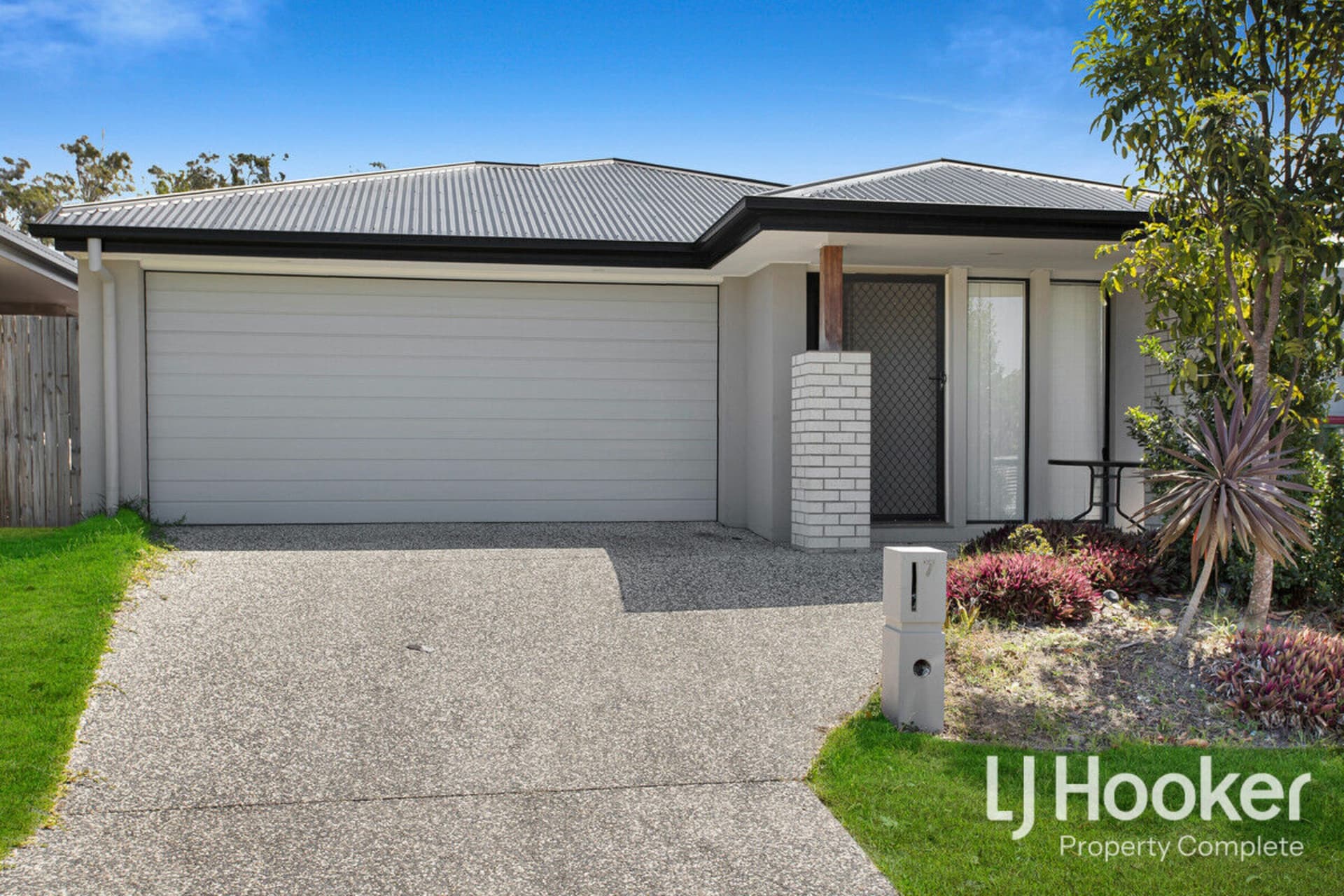 7 Dolostone Street, Yarrabilba, Yarrabilba - Thumbnail 2