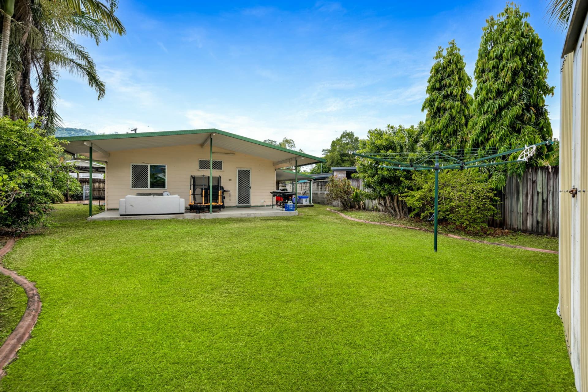 13 Oxley Street, Edge Hill, Edge Hill - Thumbnail 4