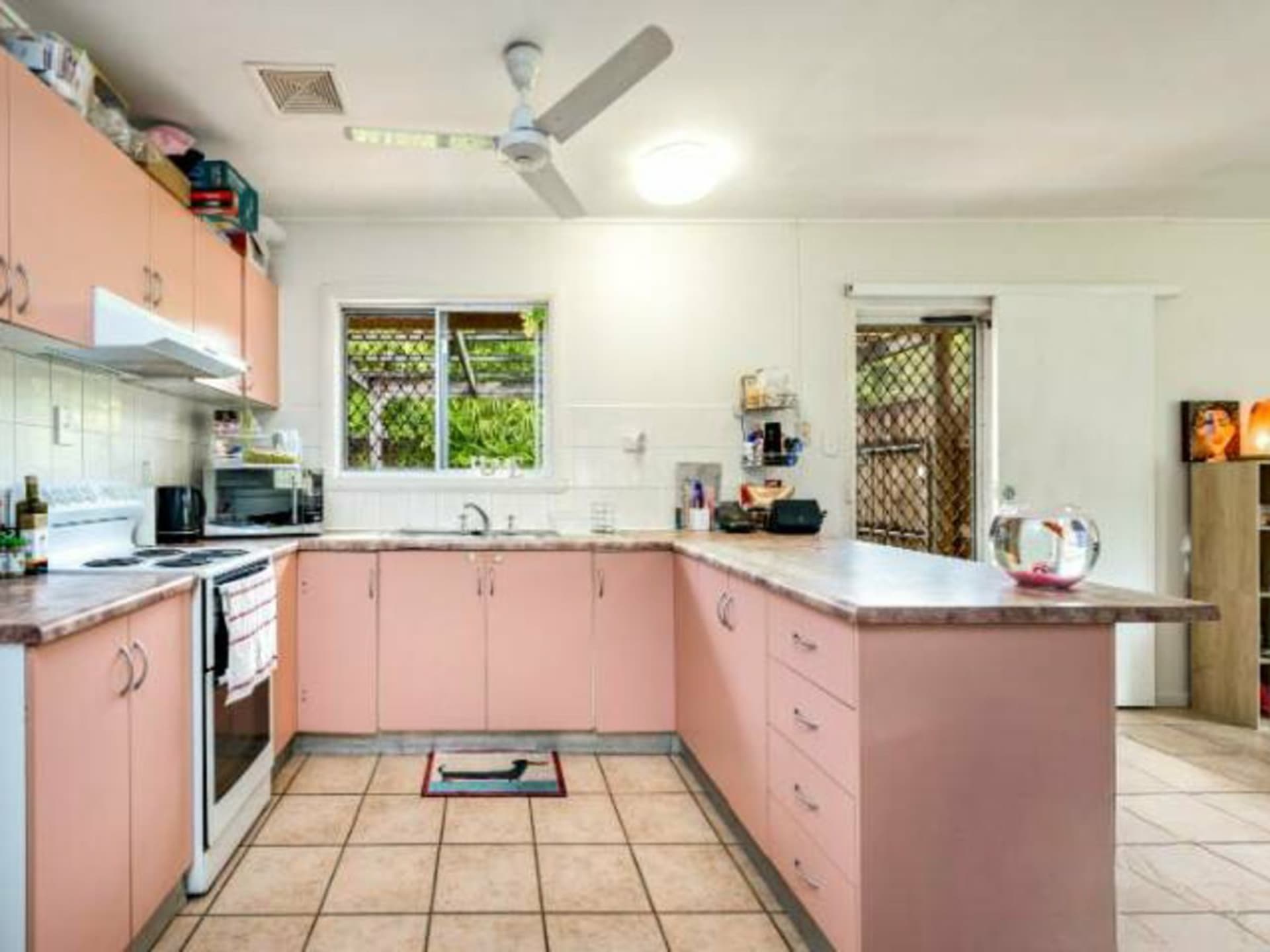 13 Oxley Street, Edge Hill, Edge Hill - Thumbnail 7