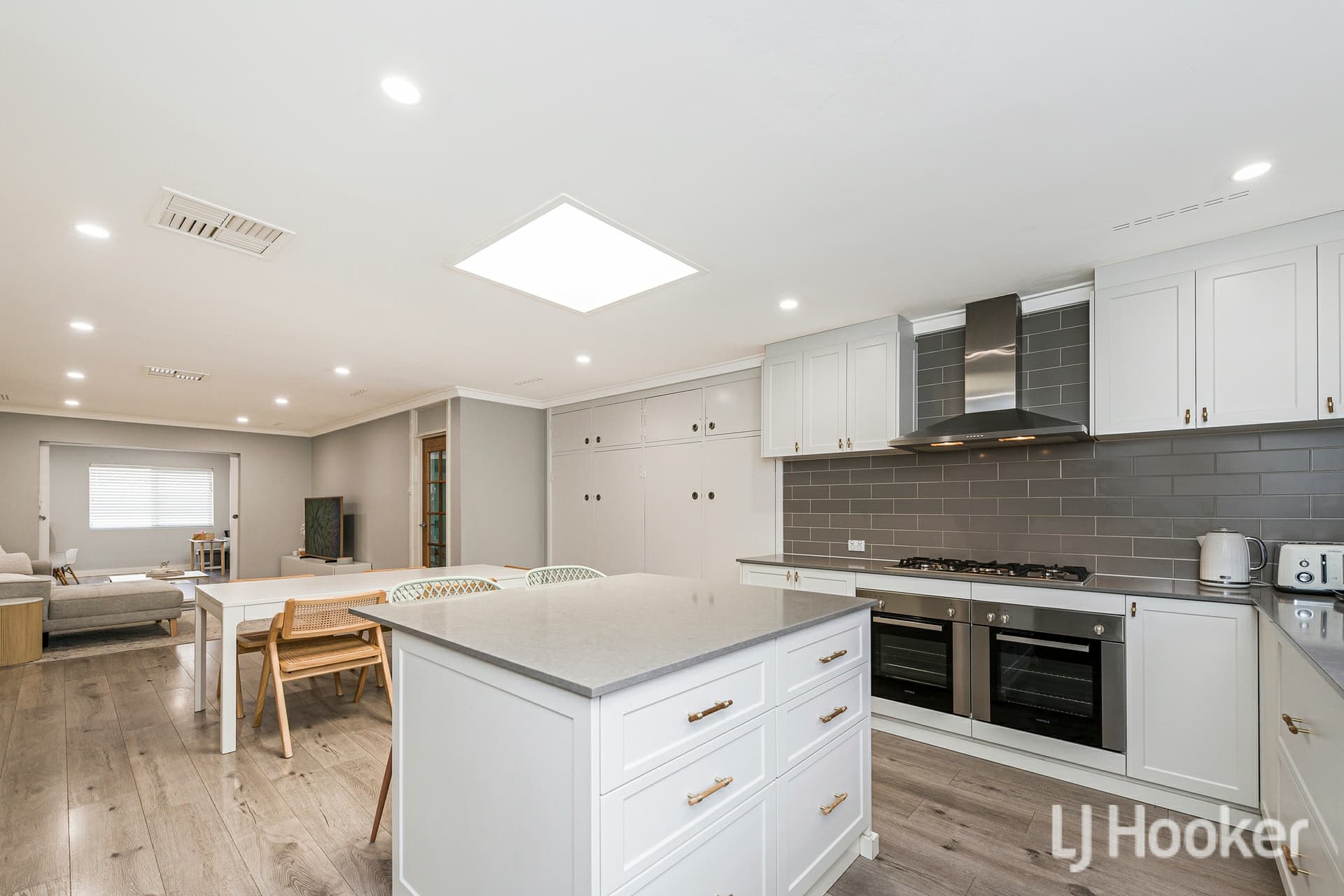 74 Regency Drive, Thornlie, Thornlie - Image 1