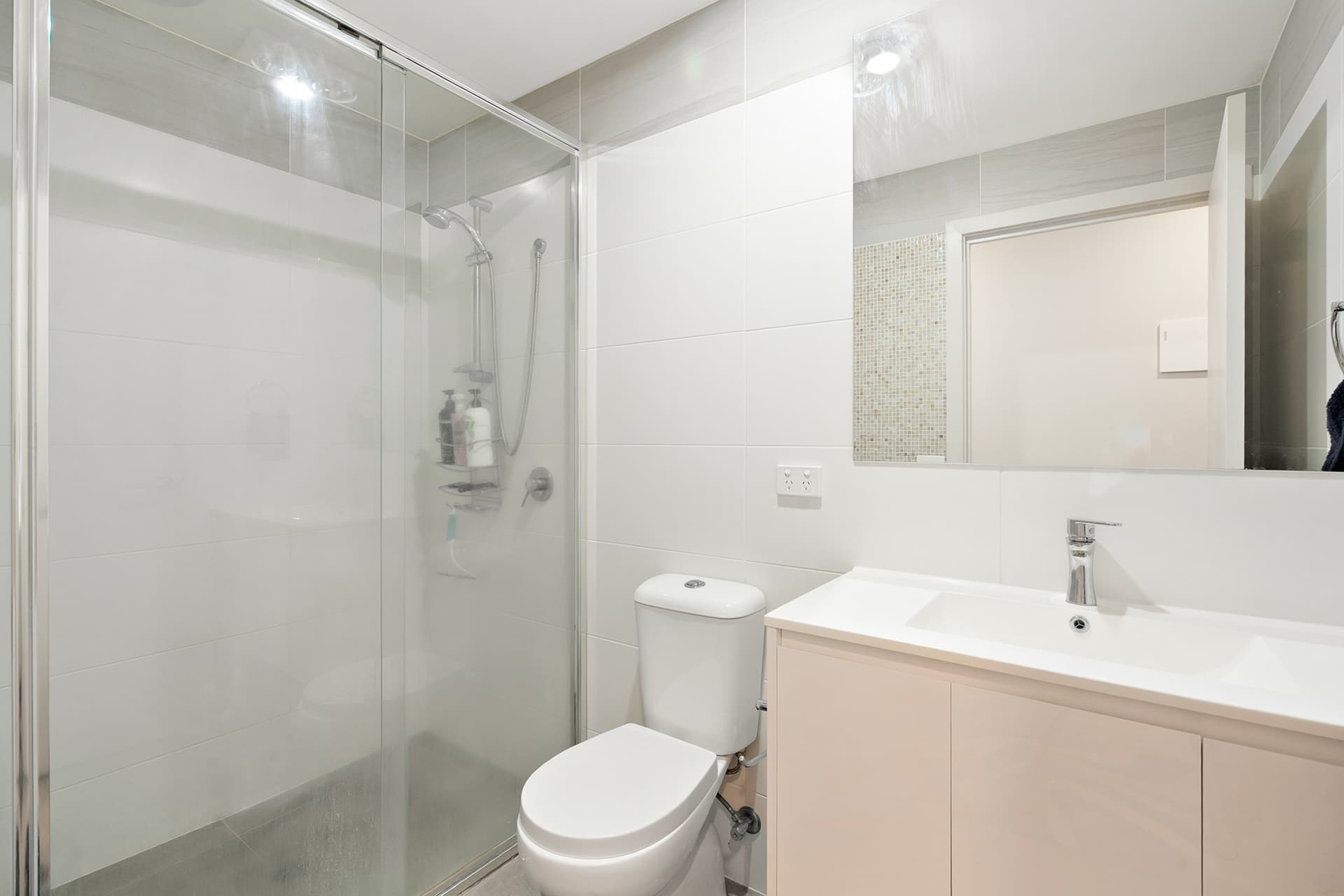 3/1 Cynthea Teague Crescent, Greenway, Greenway - Thumbnail 8