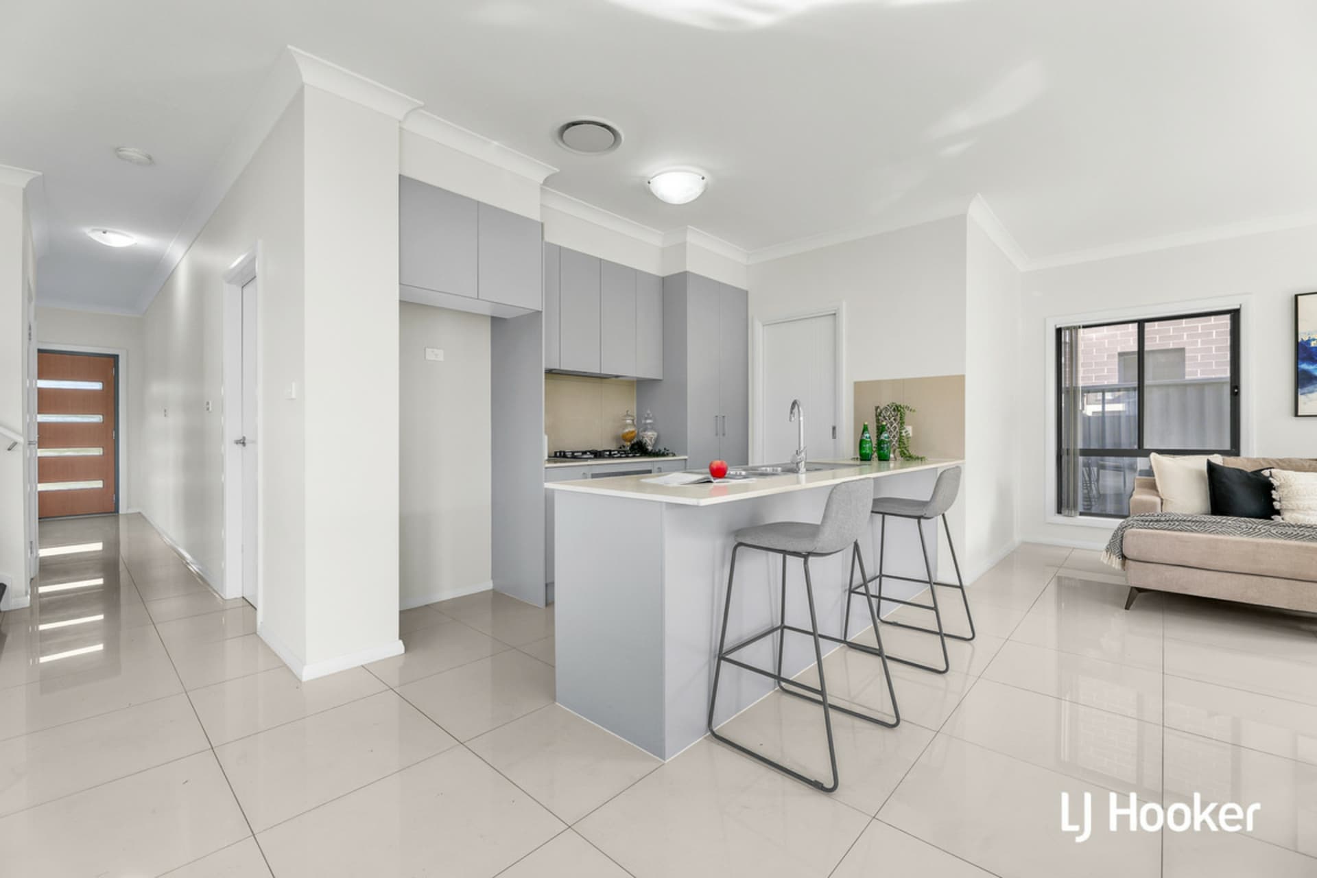 44 Minjary Crescent, North Kellyville, North Kellyville - Thumbnail 3