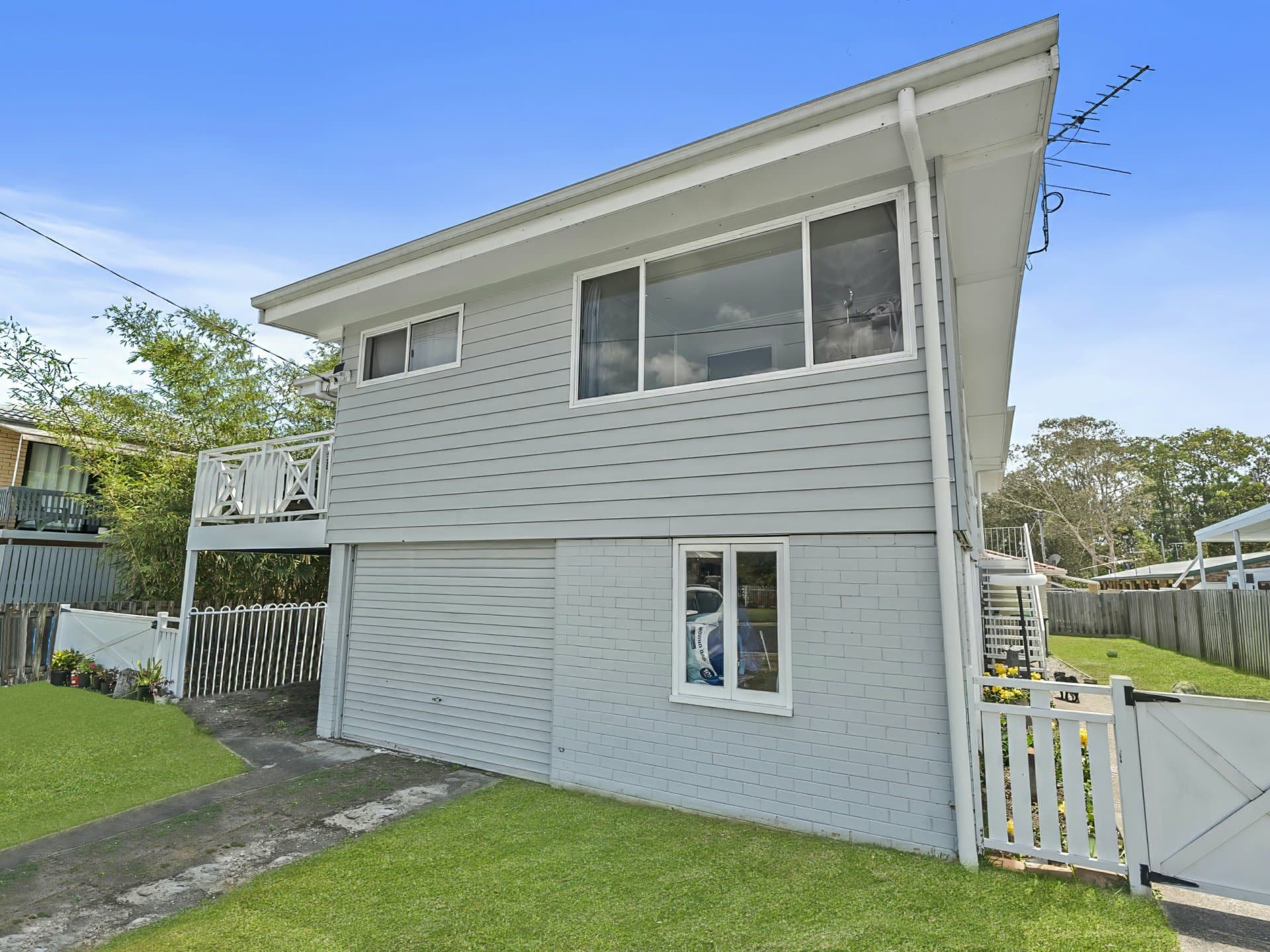 27 Tarooki Street, Bellara, Bellara - Thumbnail 2