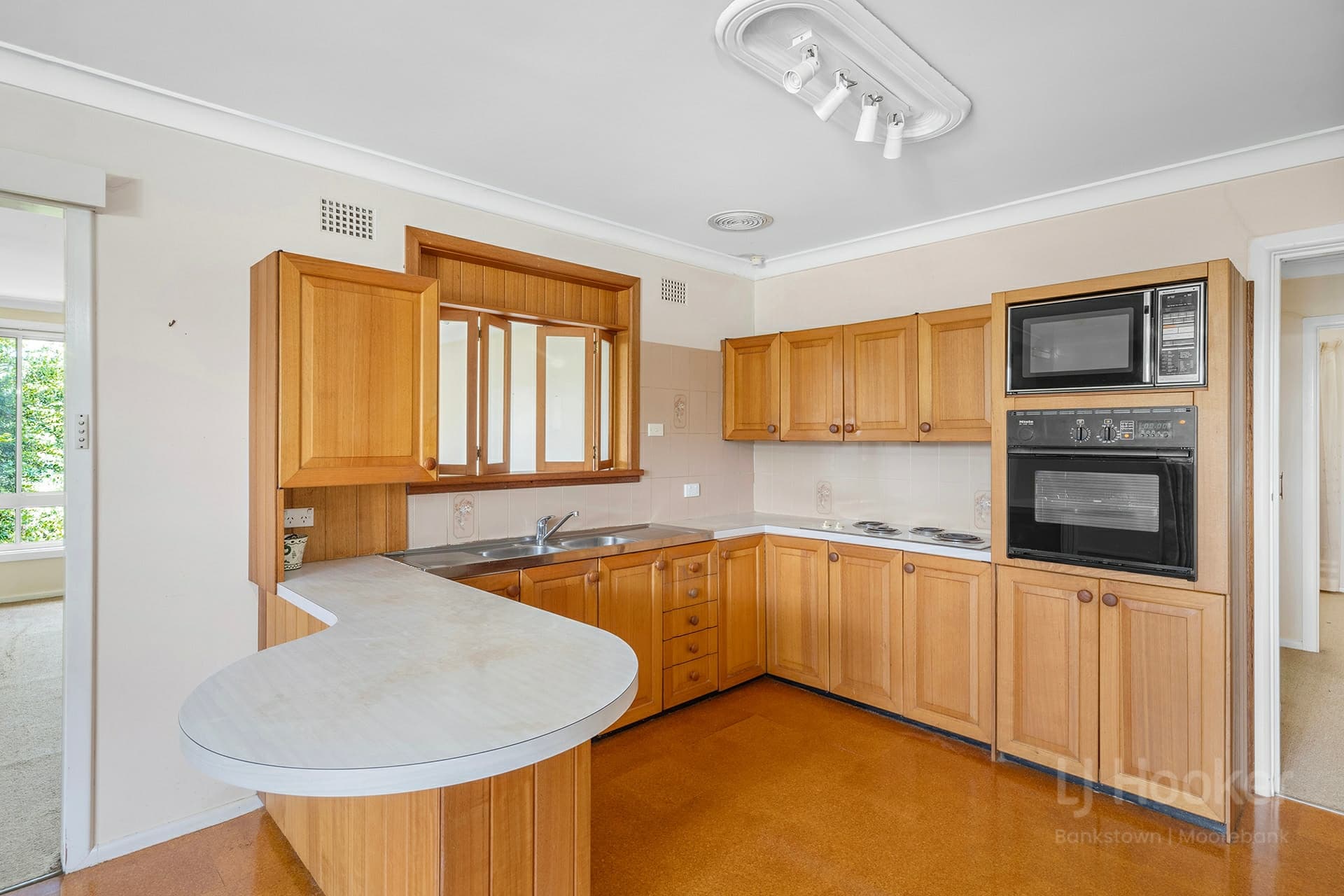 8 Higgins Street, Condell Park, Condell Park - Thumbnail 4