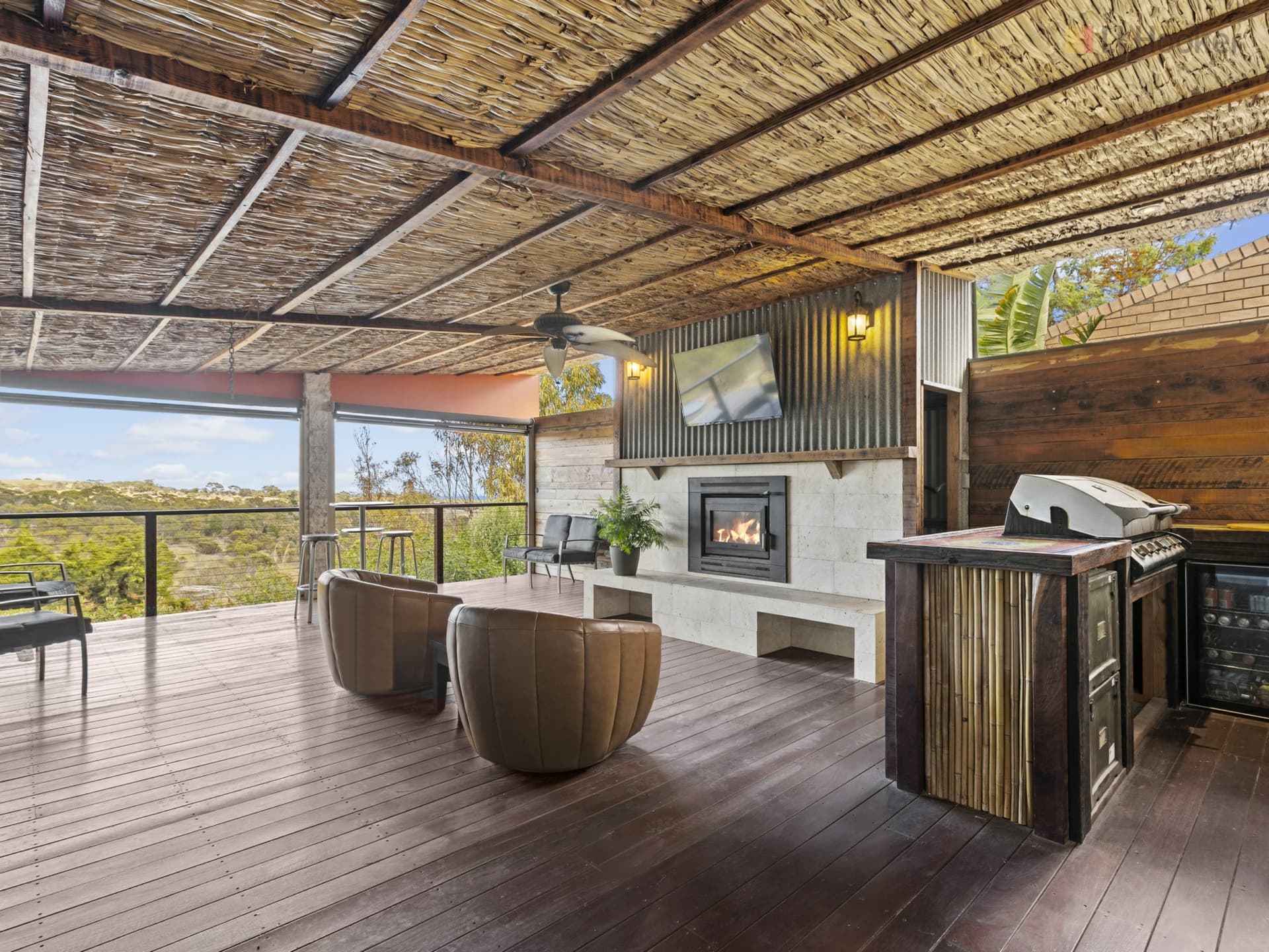 60 Fowler Street, Seaview Downs, Seaview Downs - Thumbnail 2