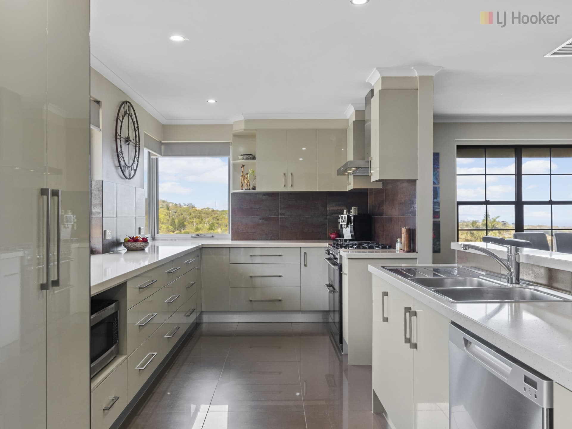 60 Fowler Street, Seaview Downs, Seaview Downs - Thumbnail 8