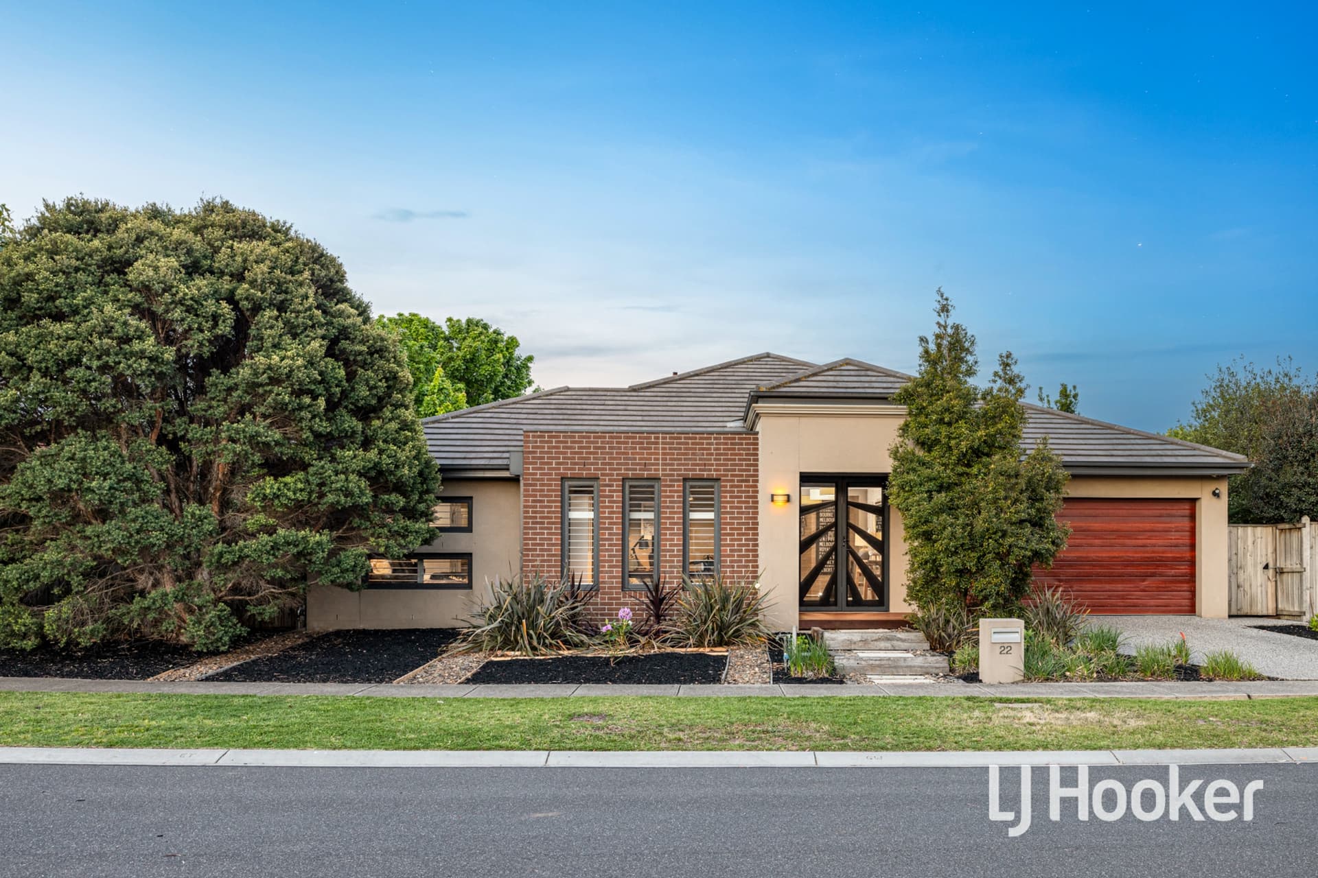 22 Davenport Drive, Williams Landing, Williams Landing - Thumbnail 2