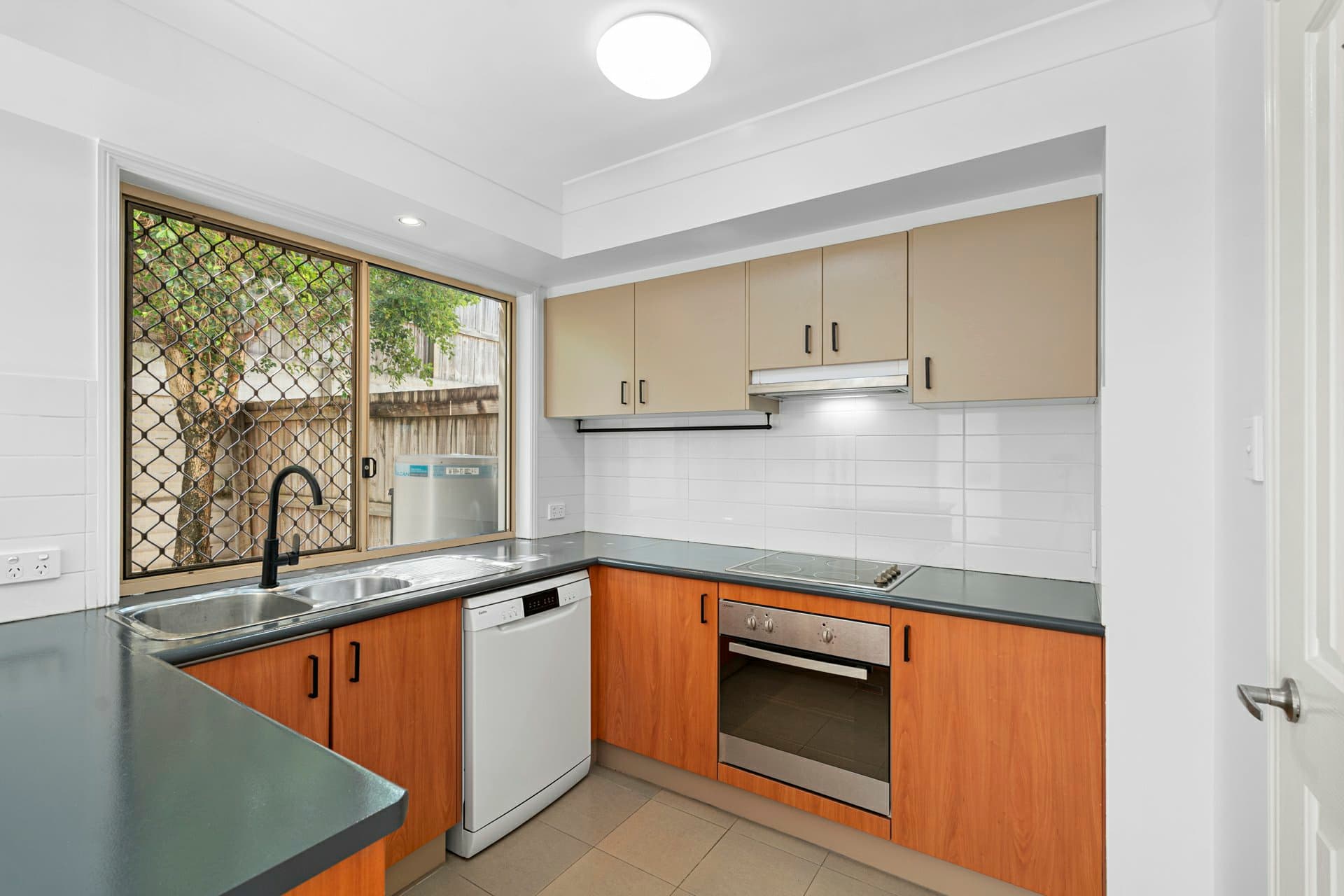 3/18 Mornington Court, Calamvale, Calamvale - Thumbnail 6