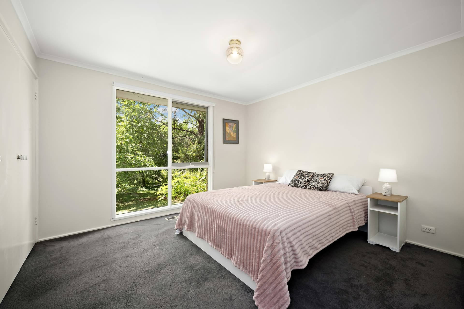 192 Kingsford Smith Drive, Spence, Spence - Thumbnail 6
