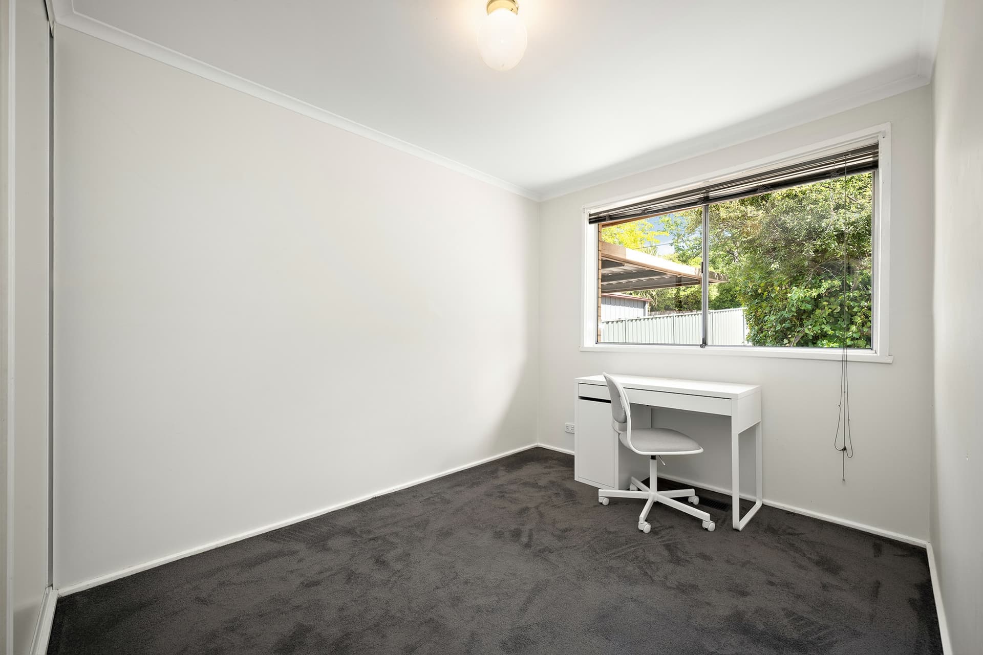 192 Kingsford Smith Drive, Spence, Spence - Thumbnail 8
