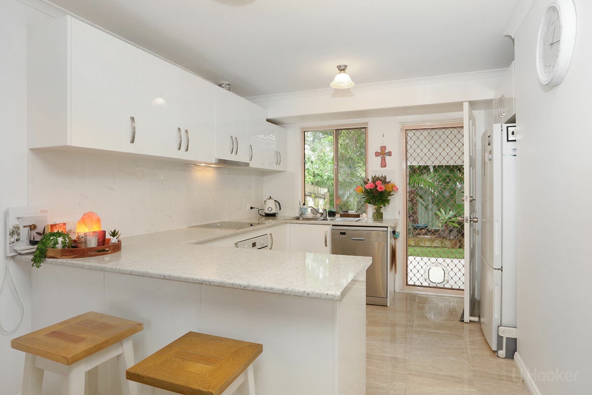 25/138 Hansford Road, Coombabah, Coombabah - Image 1