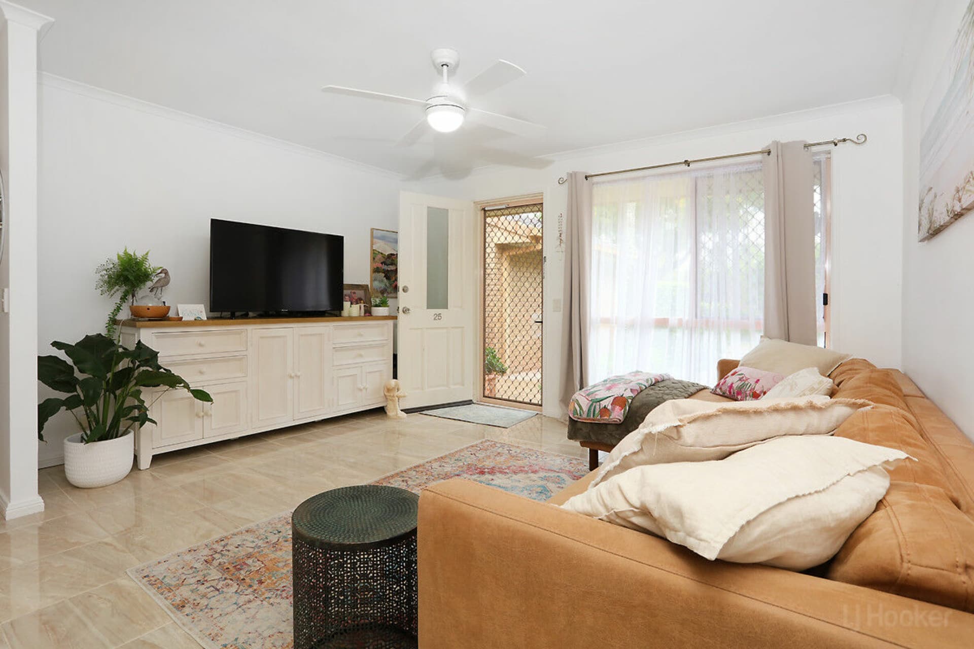 25/138 Hansford Road, Coombabah, Coombabah - Thumbnail 3