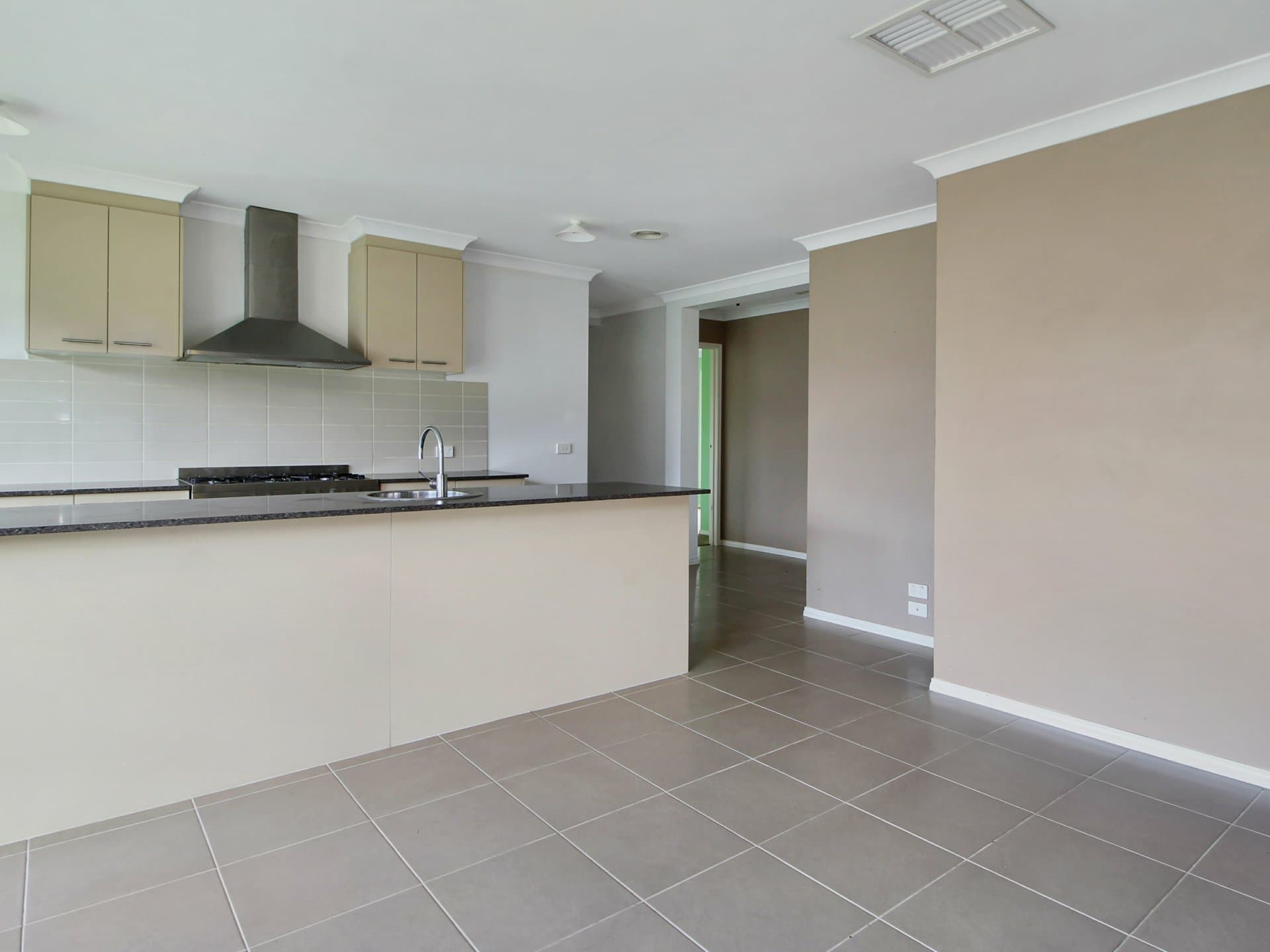 4A Obrien Street, Bairnsdale, Bairnsdale - Thumbnail 3