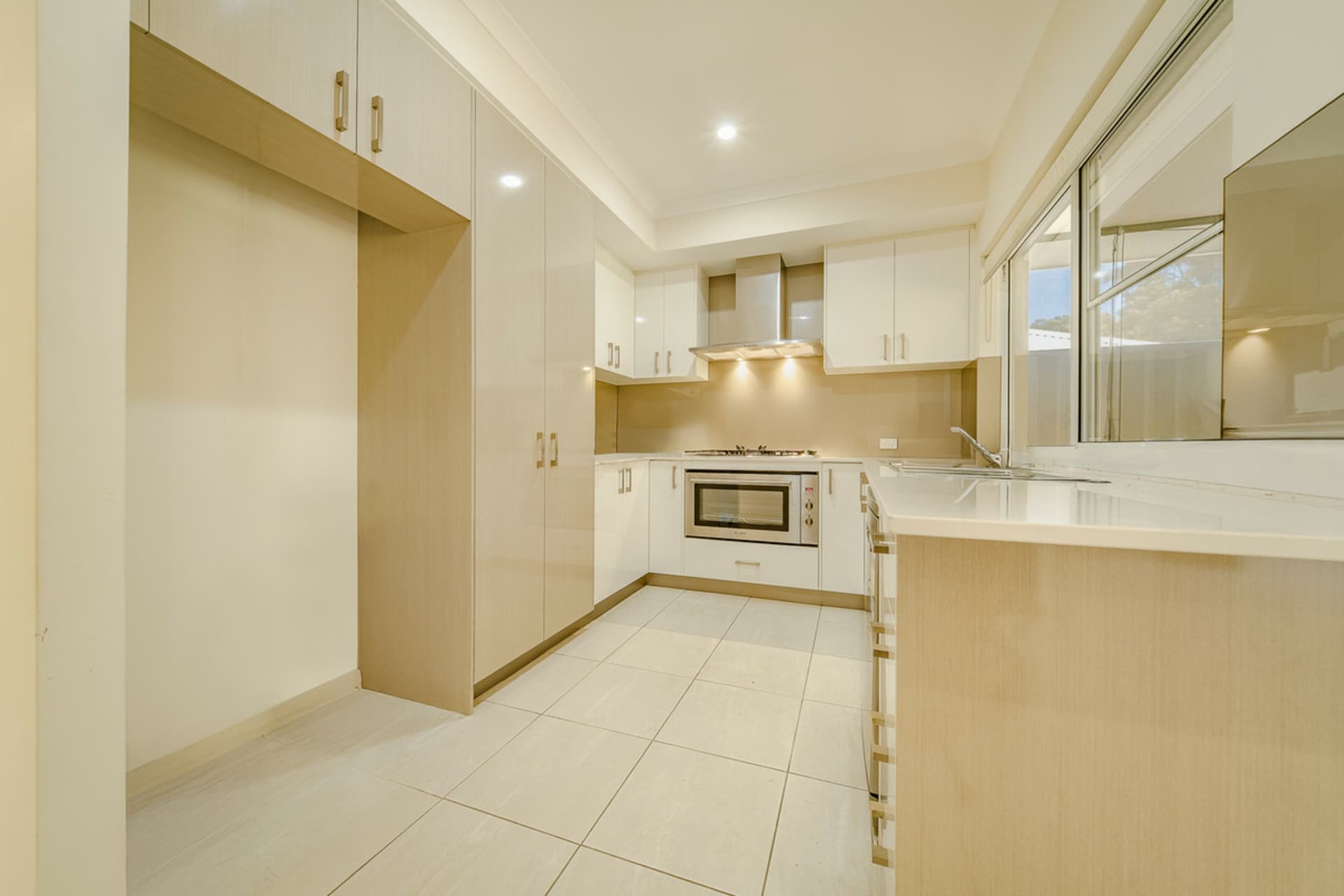 8 Galveston Court, Meadow Springs, Meadow Springs - Thumbnail 7