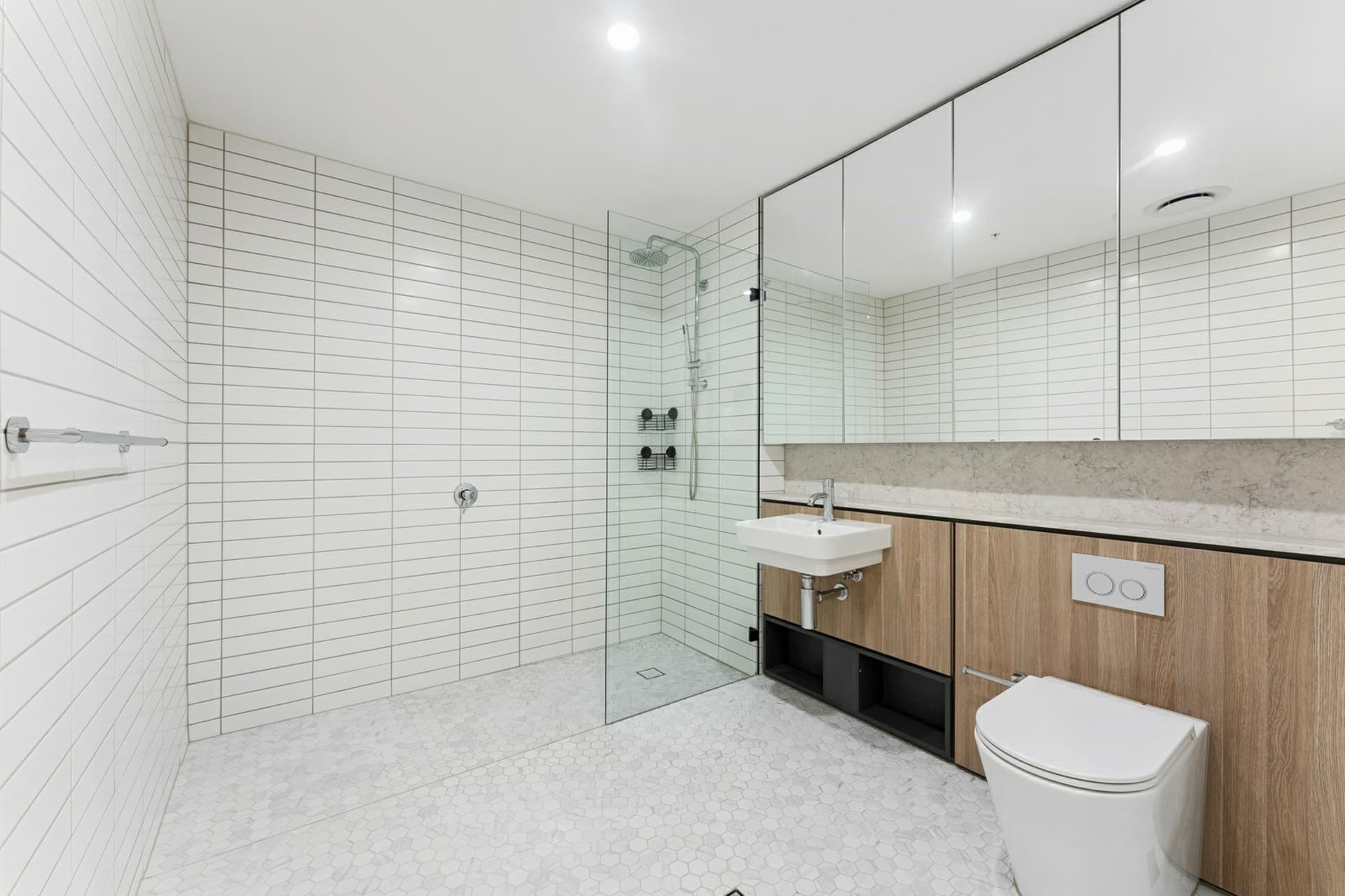 Apartment 606/5 Regent Street, Petersham, Petersham - Thumbnail 6
