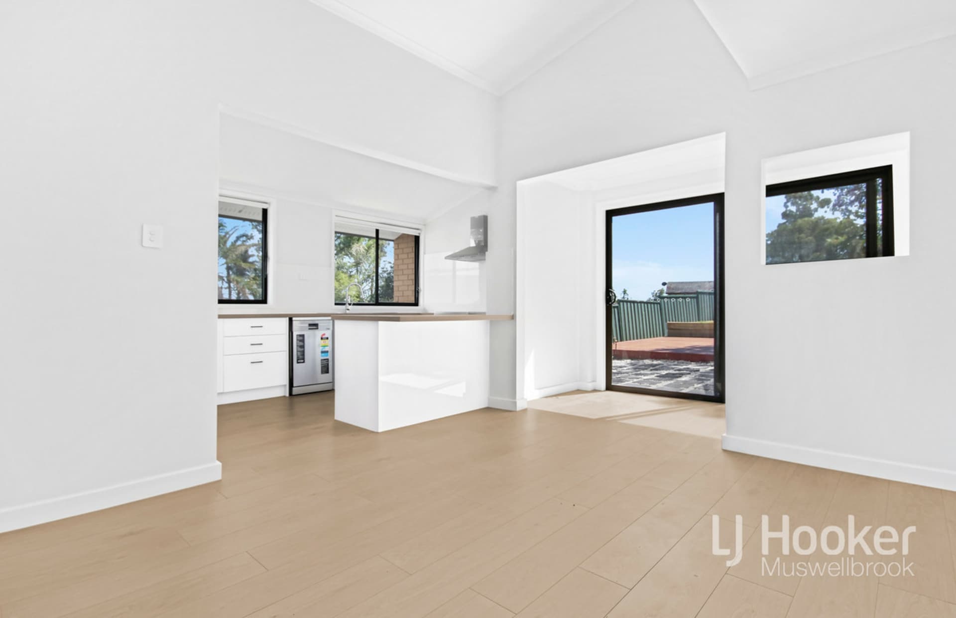 12 Wollombi Road, Muswellbrook, Muswellbrook - Thumbnail 5