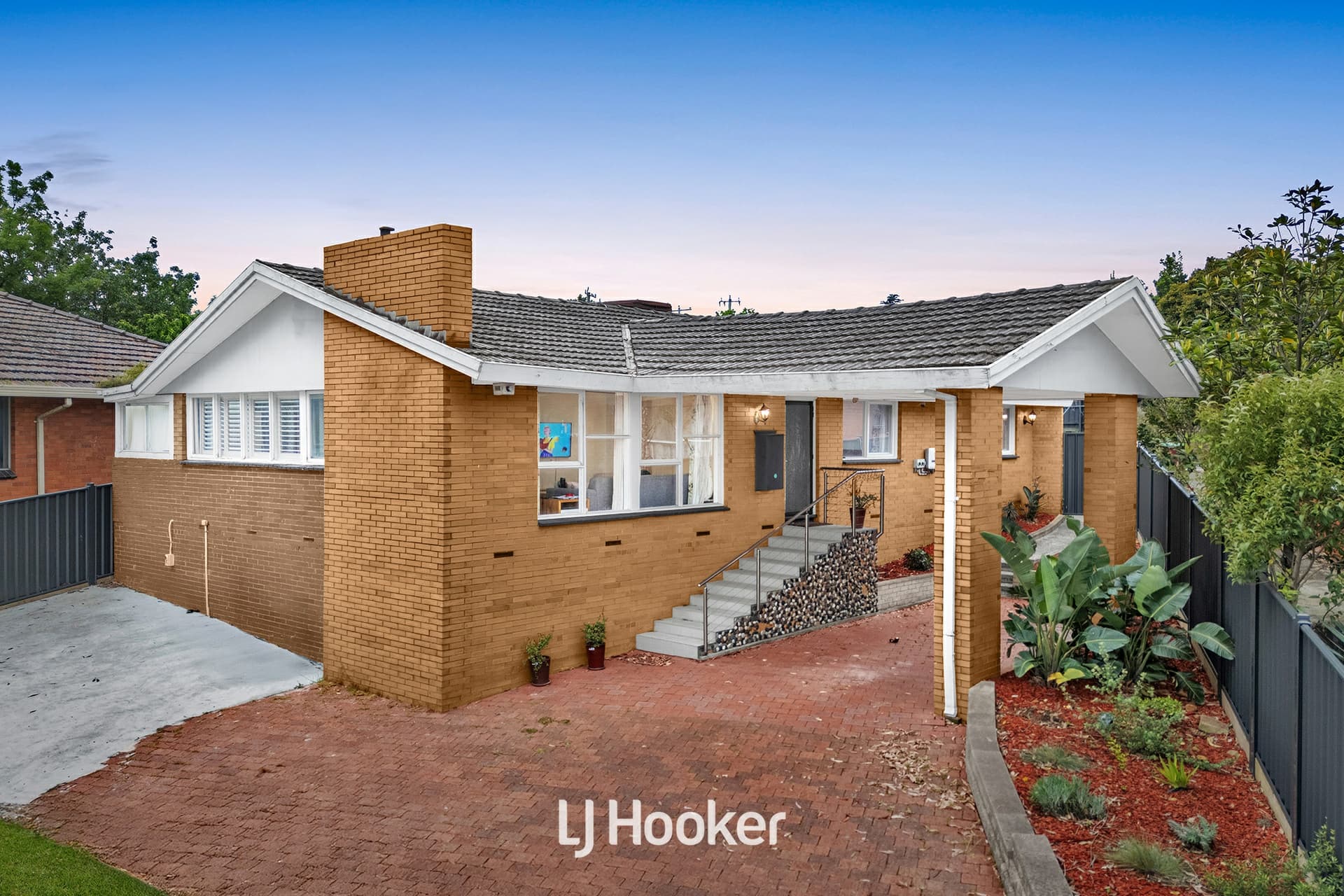 100 Princess Highway, Hallam, Hallam - Thumbnail 2