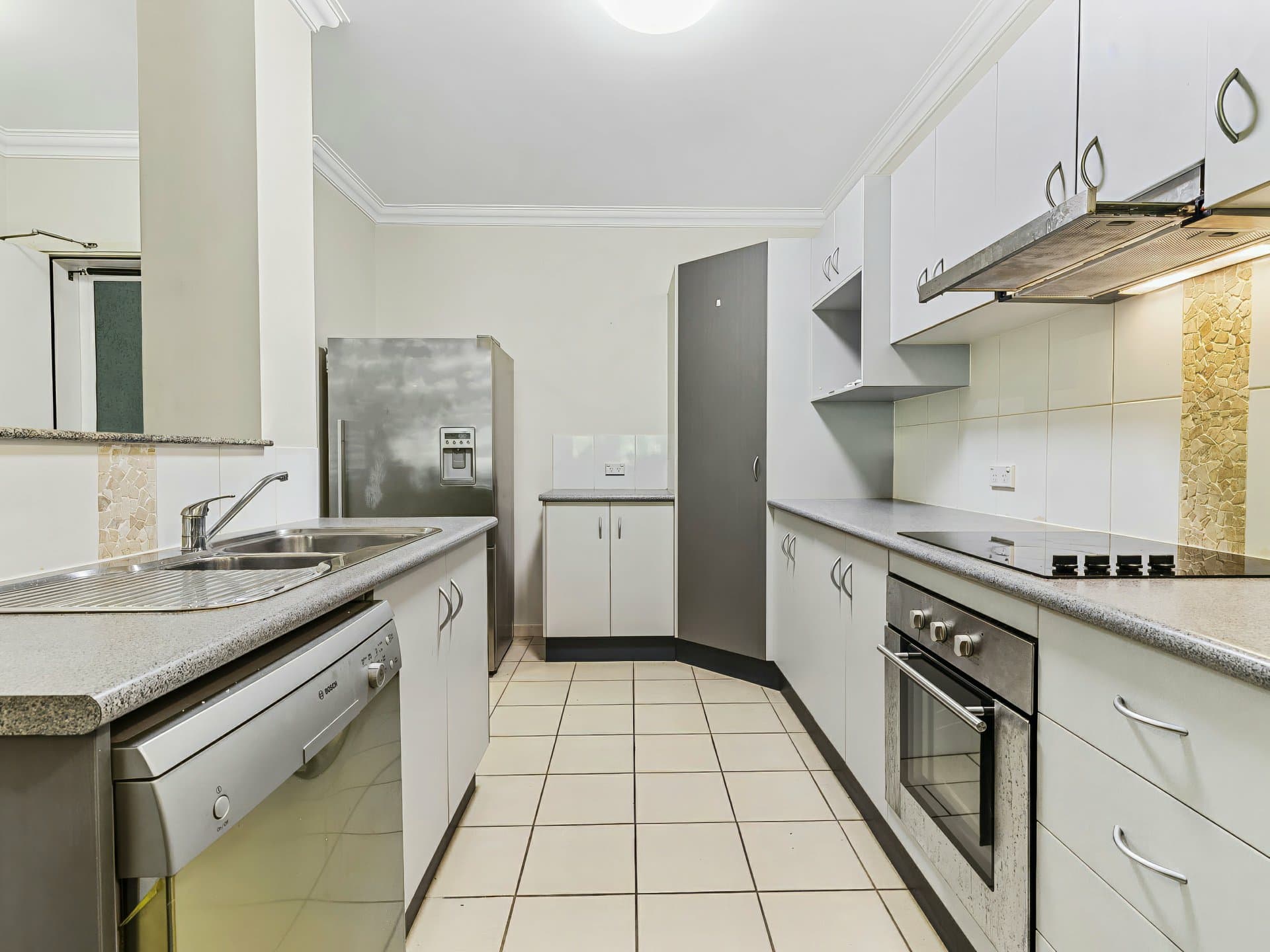 2510/22-26 Clifton Road, Clifton Beach, Clifton Beach - Thumbnail 3