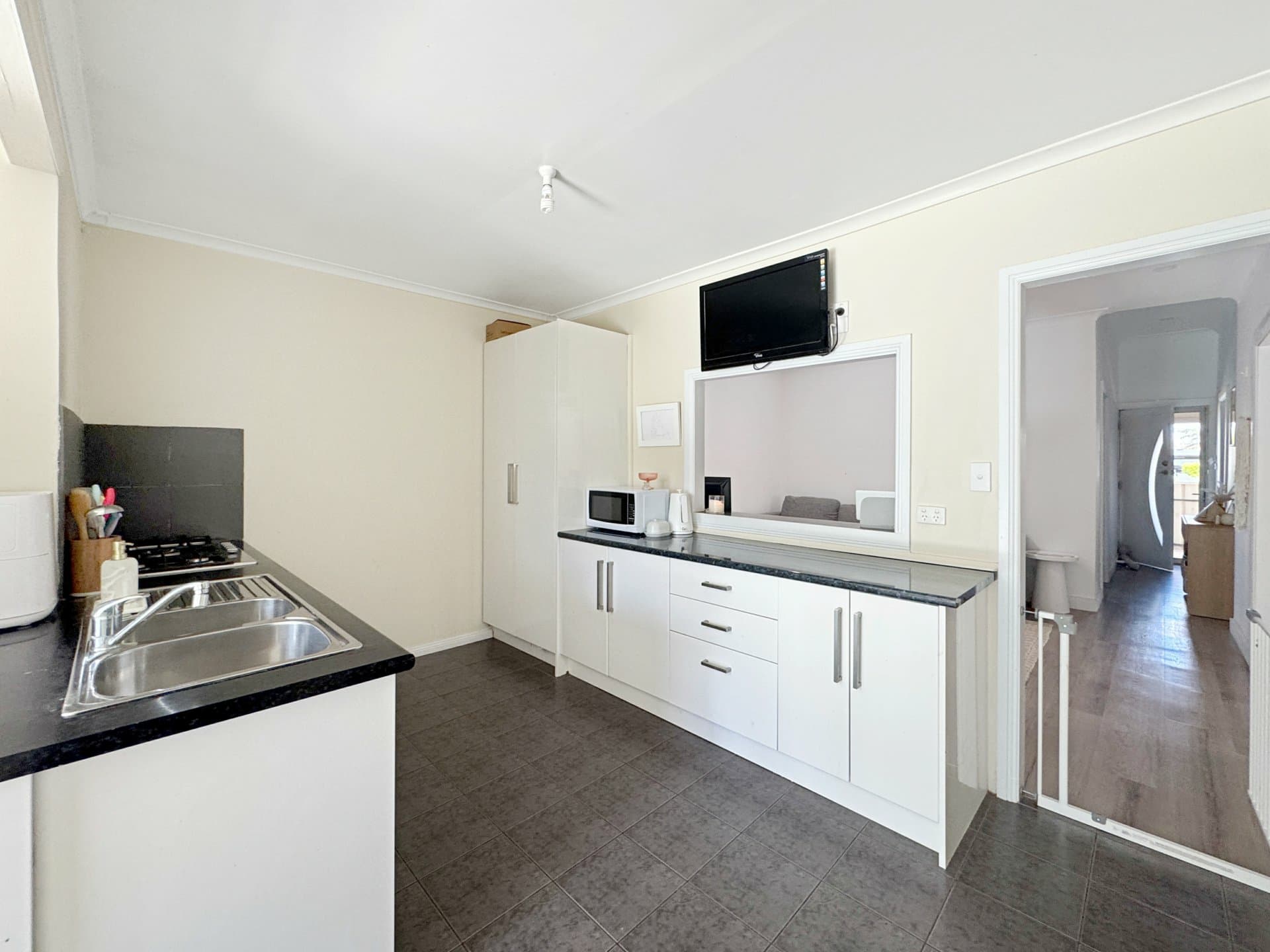 90 Cobalt Street, Broken Hill, Broken Hill - Thumbnail 2