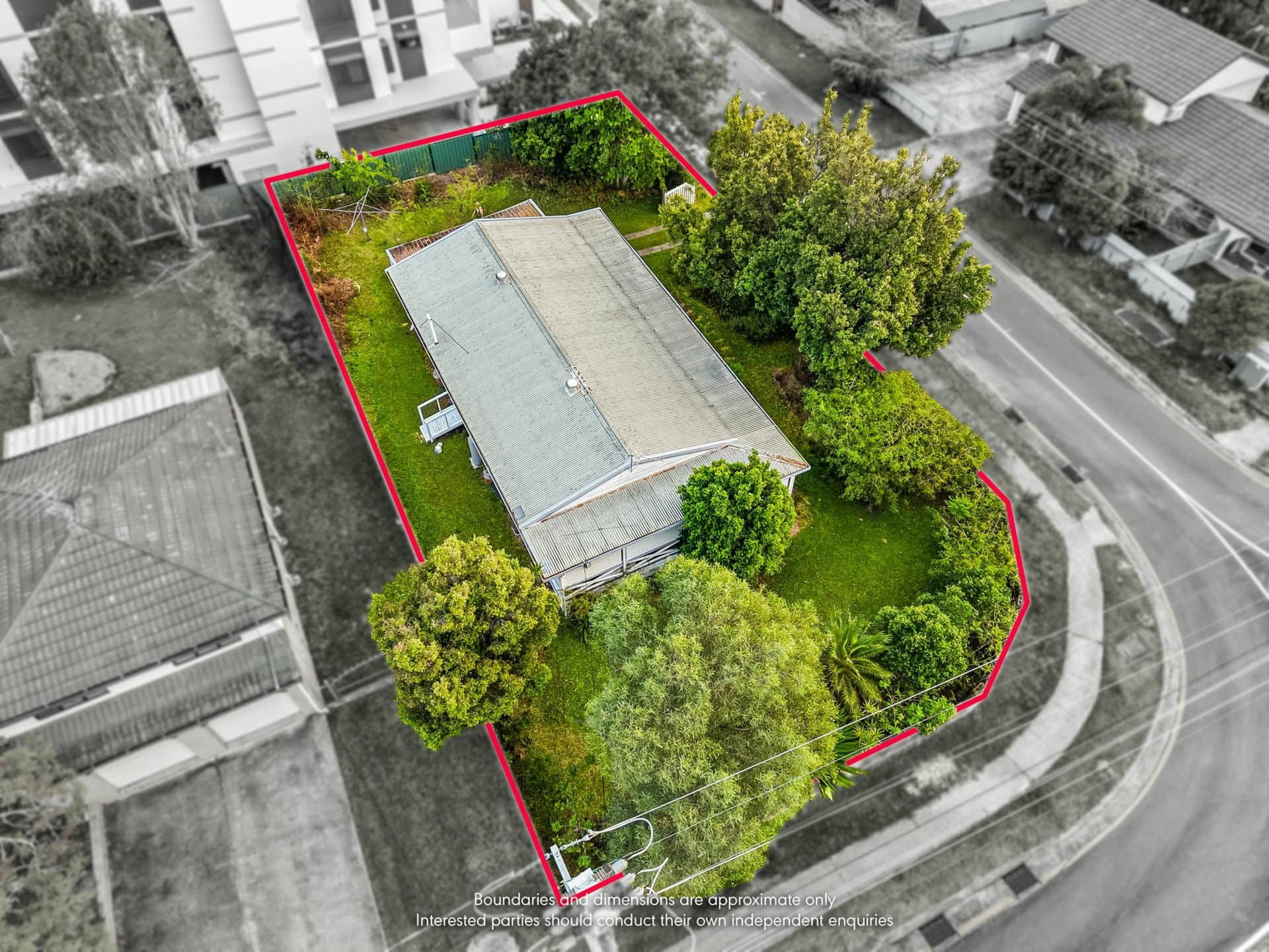 2 Lorimer Street, Springwood, Springwood - Thumbnail 4