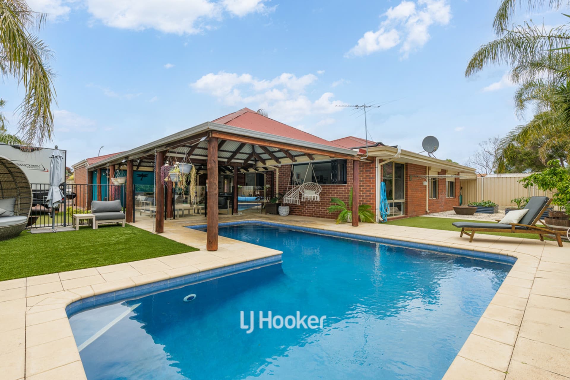 12 Cheviot Way, Eaton, Eaton - Thumbnail 2